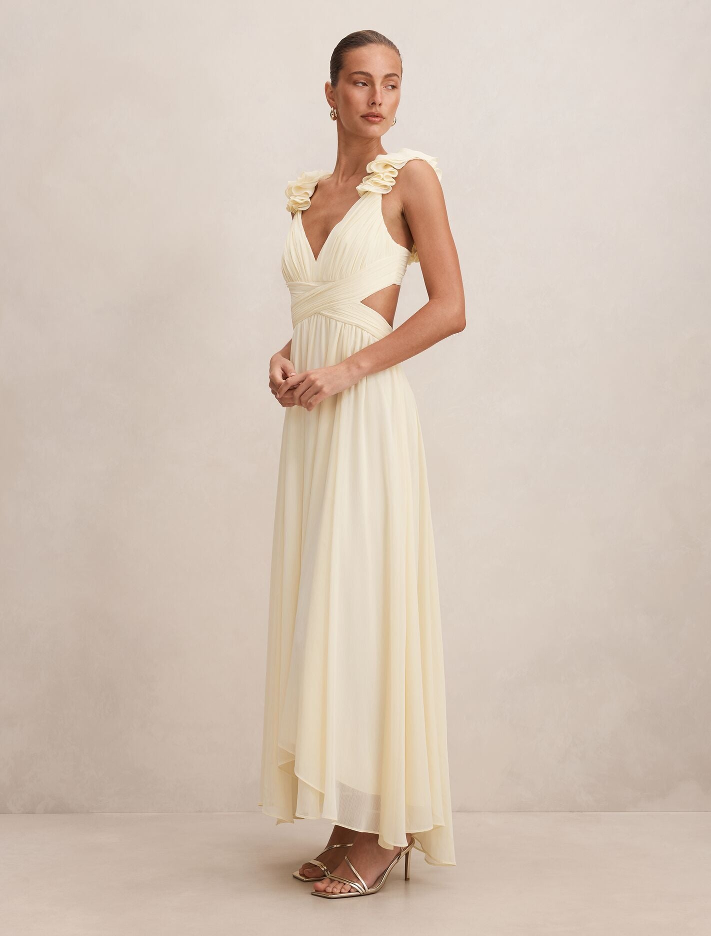 Selena Ruffle Shoulder Maxi Dress Forever New