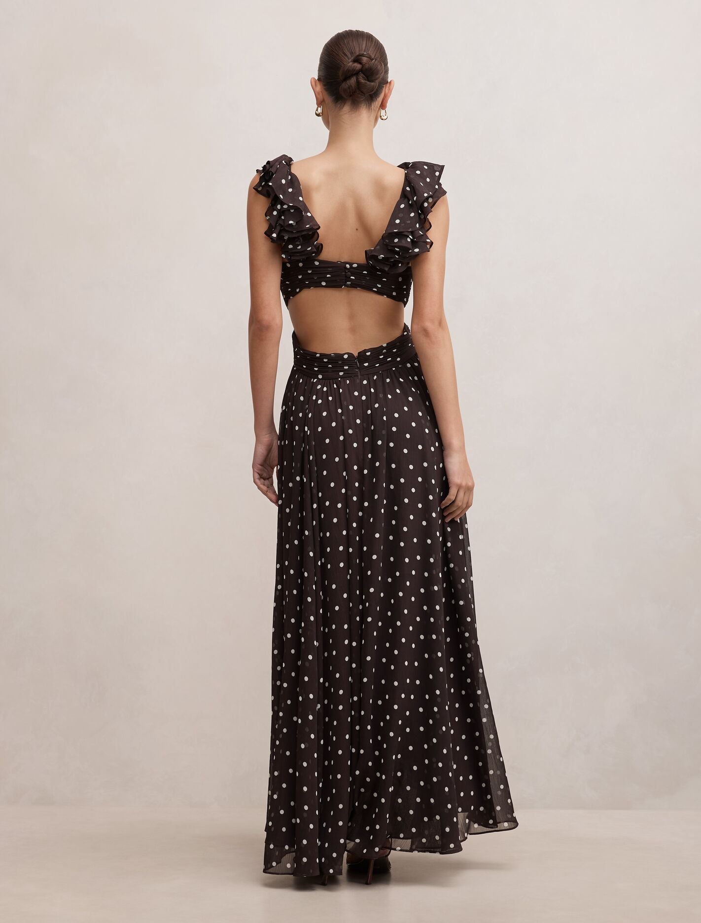 Selena Ruffle Shoulder Maxi Dress Forever New