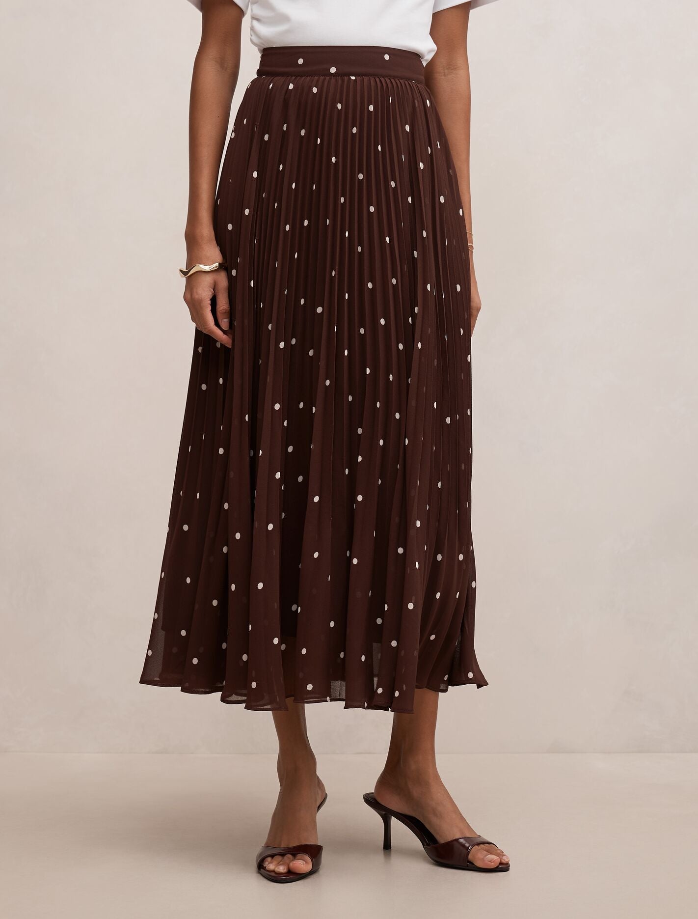 Aurora Petite Pleated Skirt Luxton Spot Forever New
