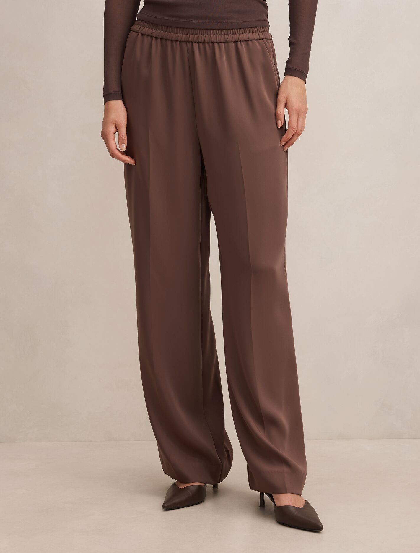 Enya Elastic Wide Leg Pants Espresso Set | Forever New