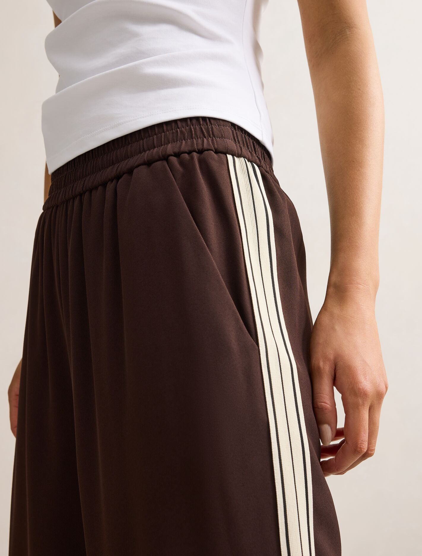 Aleyna Side Stripe Wide Leg Pants