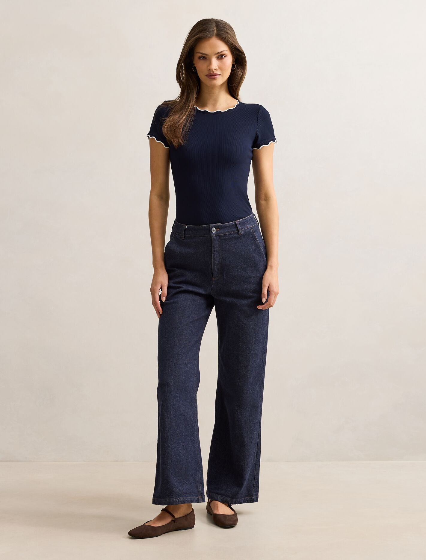 Rebecca Scallop Trim T-shirt Forever New