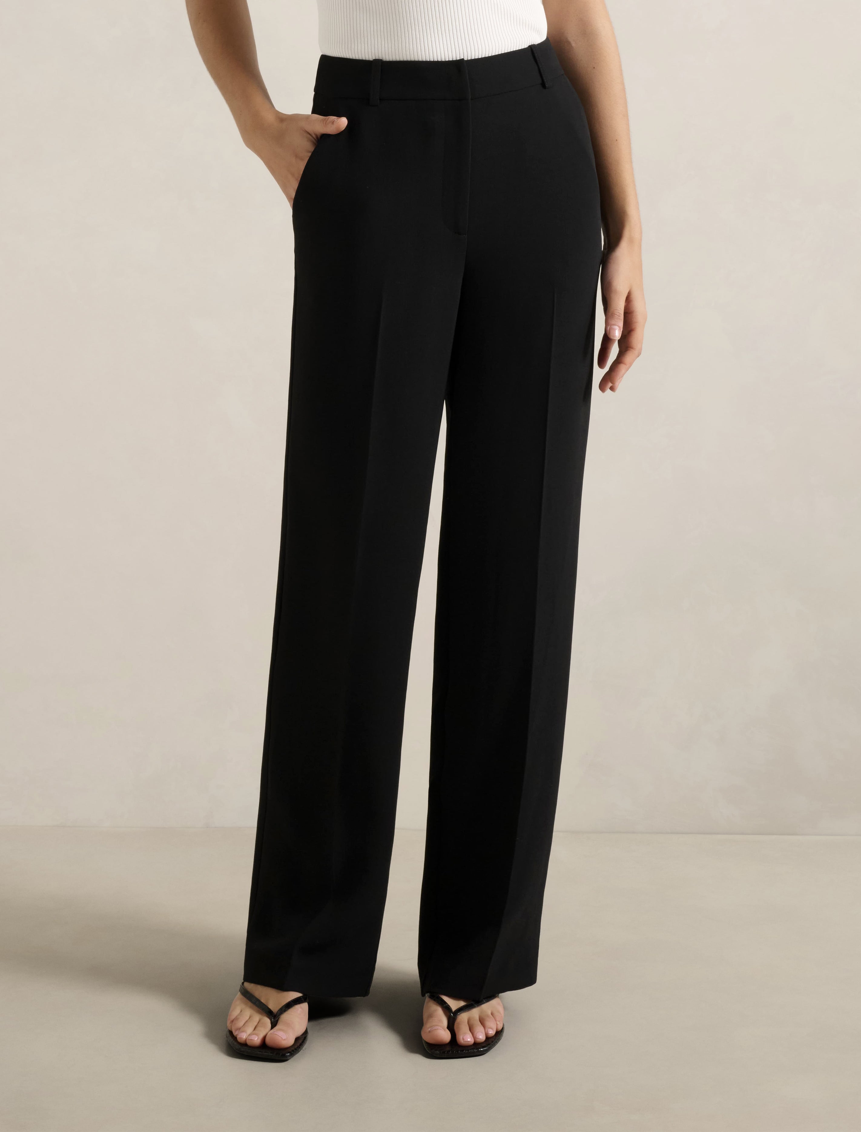 Dahlia Straight Leg Pants Black Forever New