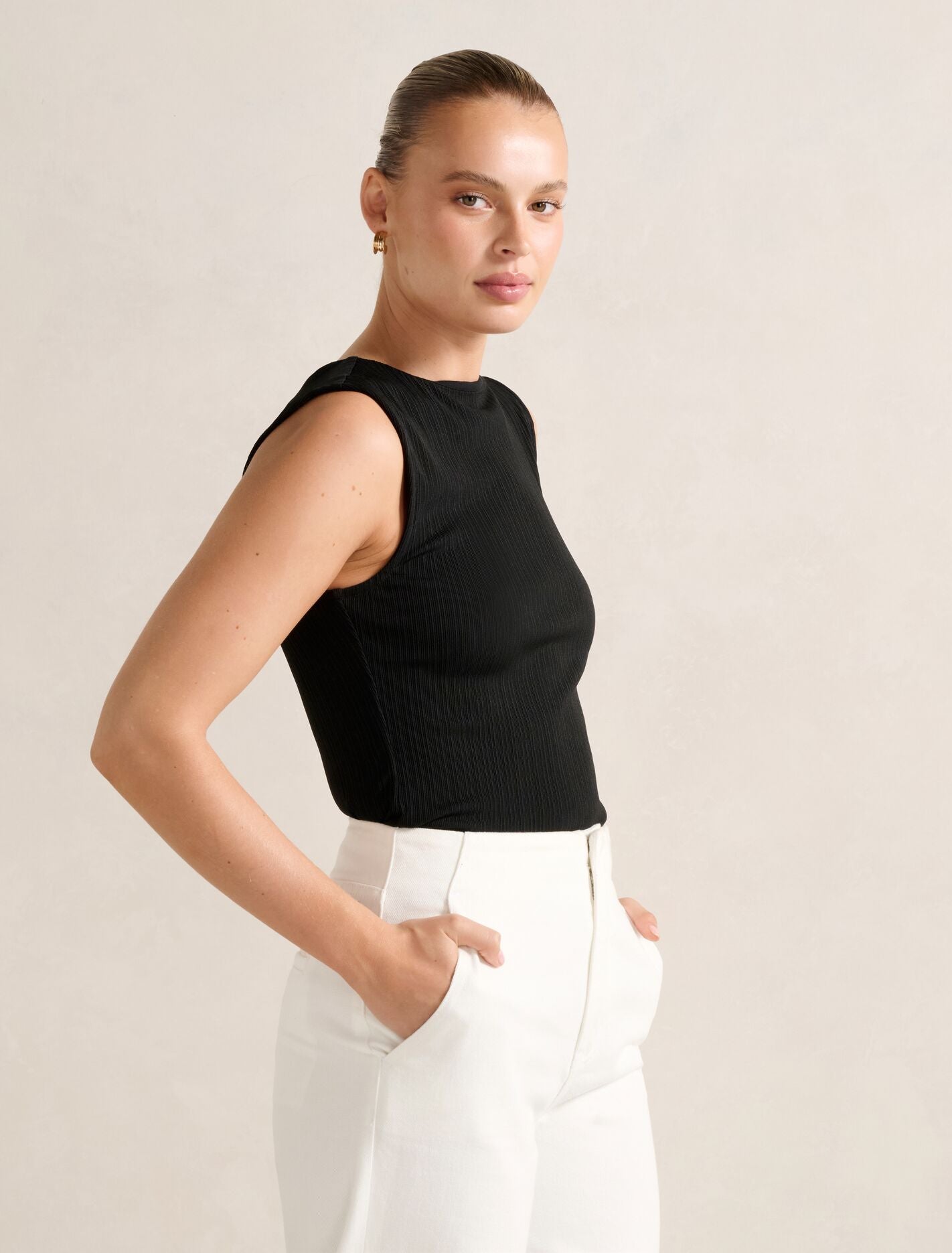 Frankie Boat Neck Tank Top Forever New