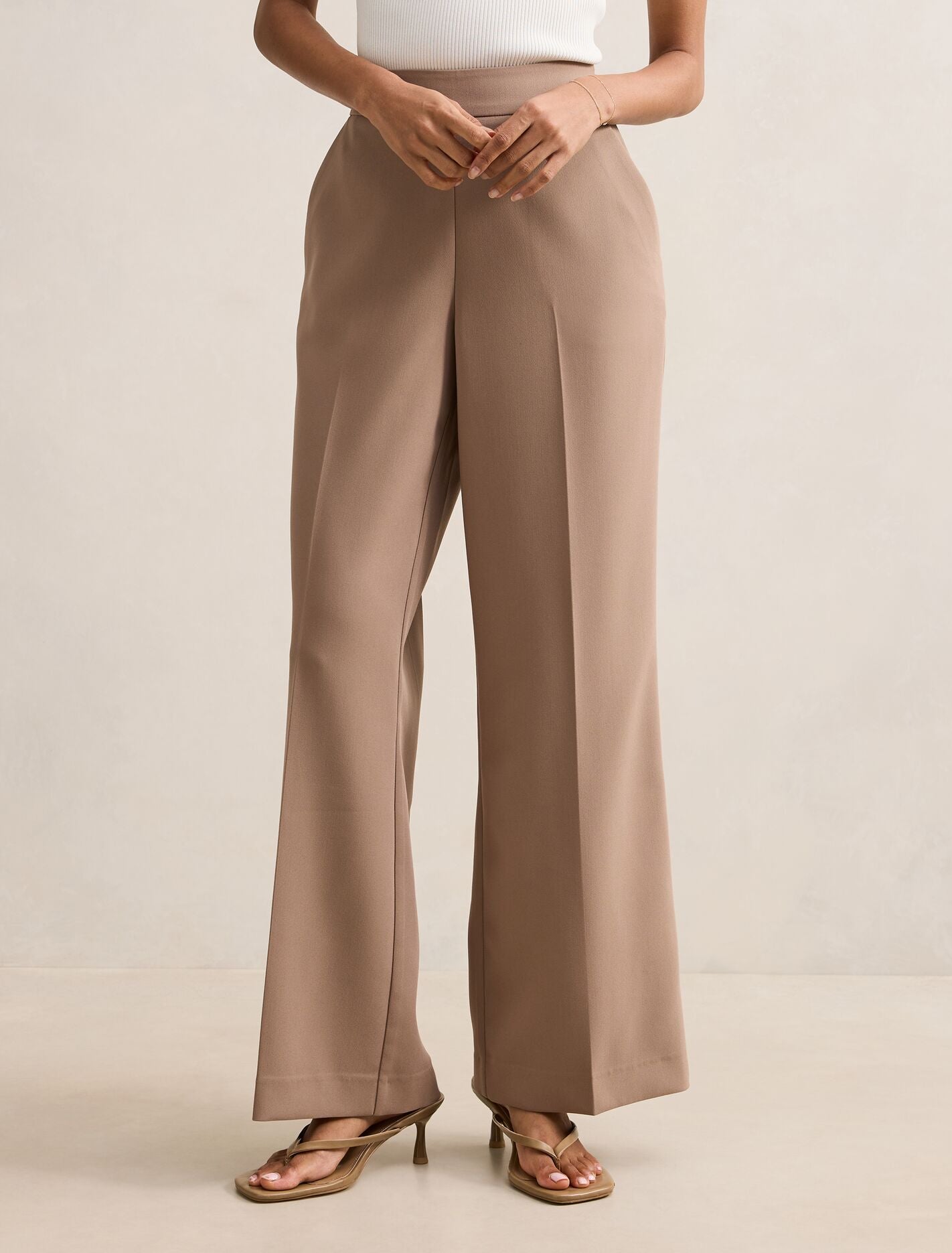 Marissa Petite Wide Leg Pants Oak Forever New