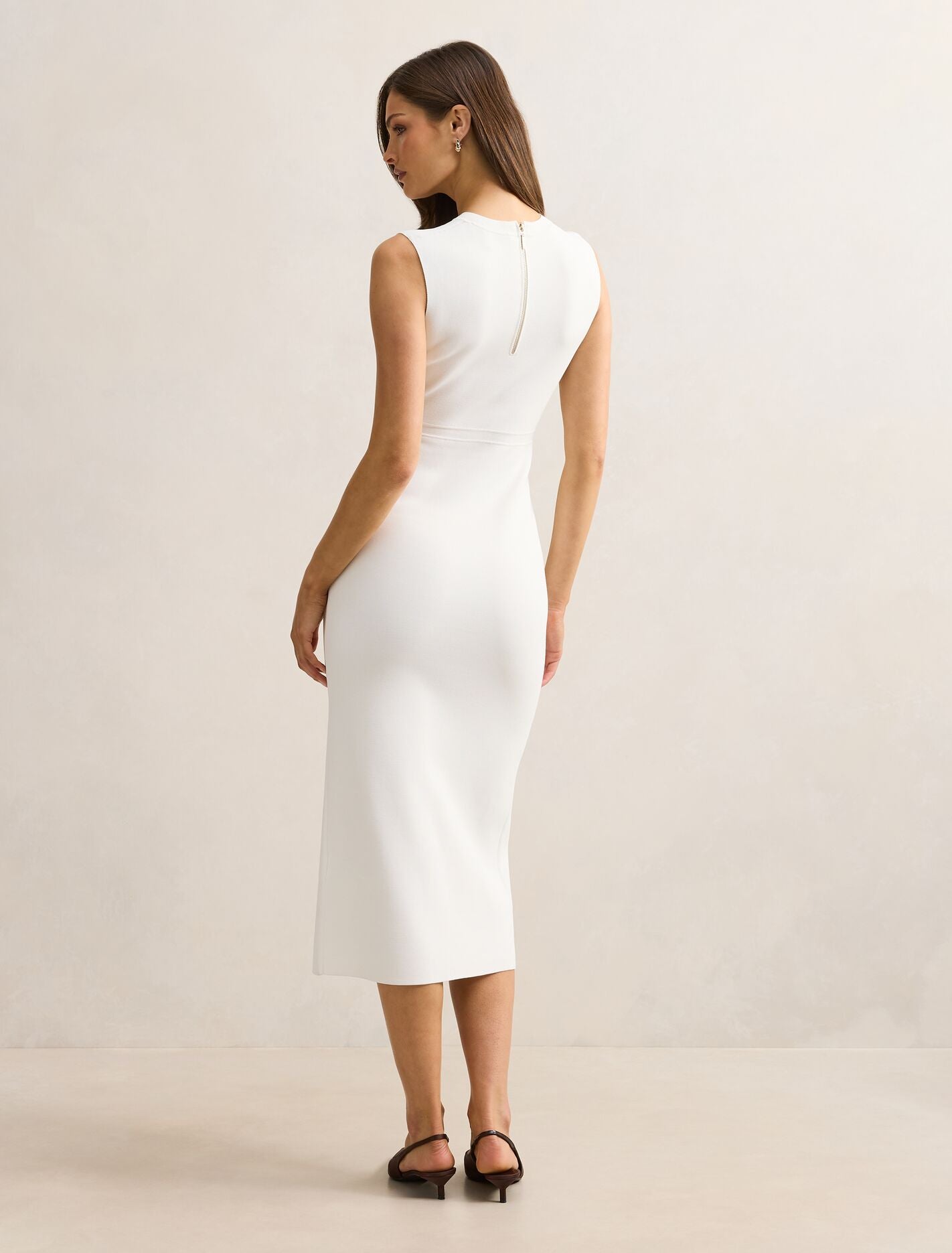 Chloe Extended Shoulder Knit Midi Dress Forever New