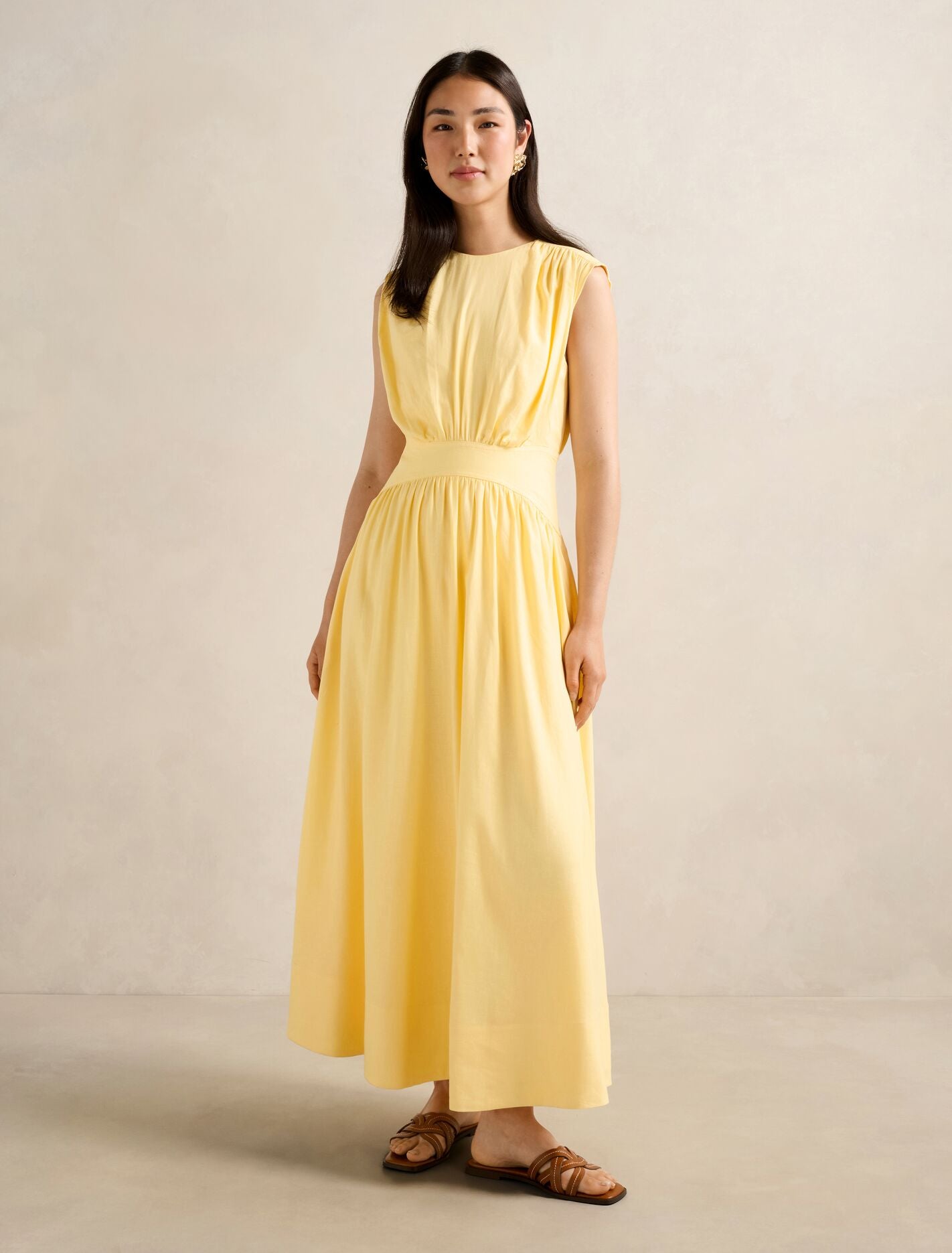 Isobel Tapered Waist Linen Midi Dress Soft Yellow Forever New