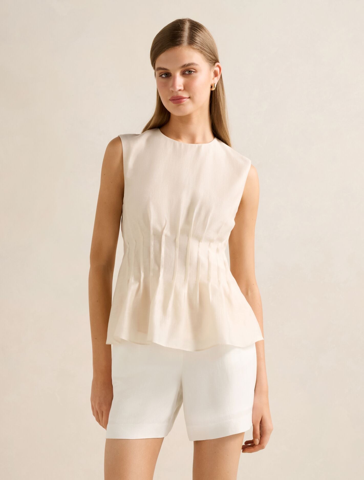 Taylor Pleat Detail Top Sand Forever New