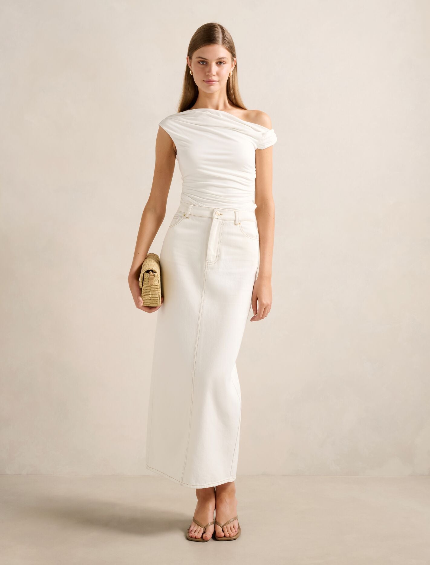 Rylee Tipped Shoulder Top Forever New