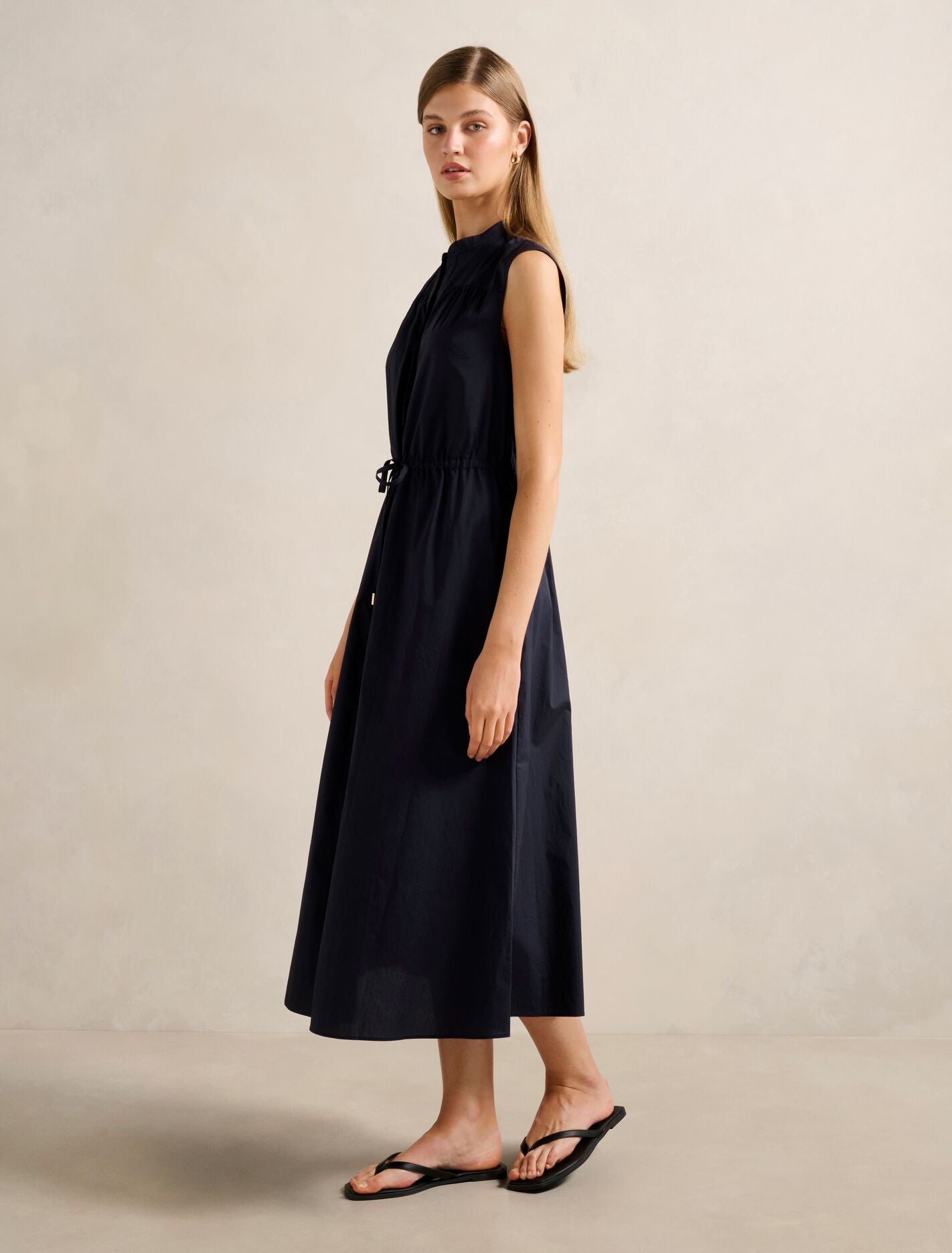 Jessie Drawcord Smock Midi Dress Forever New