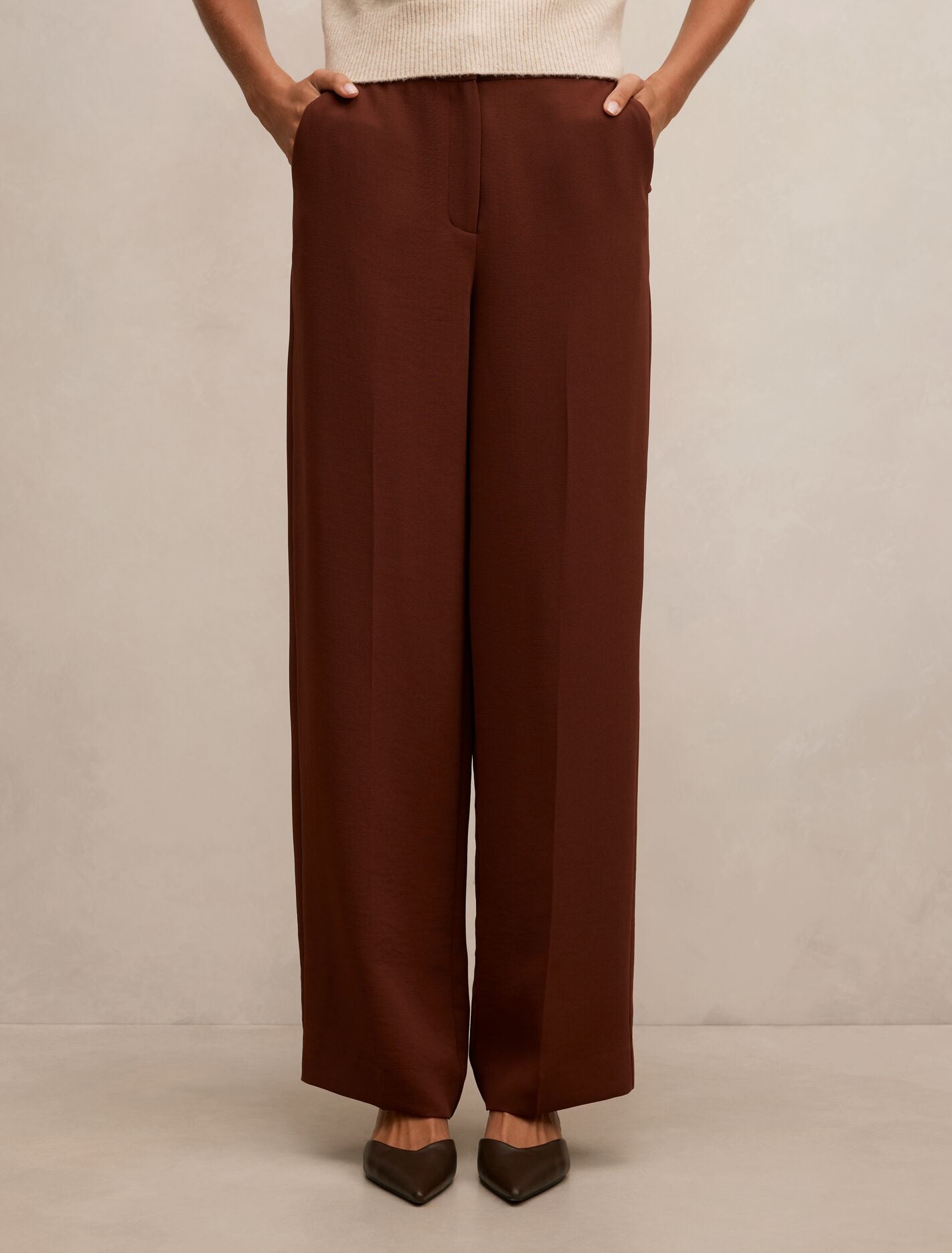 Dani Straight Leg Pants Burgundy | Forever New