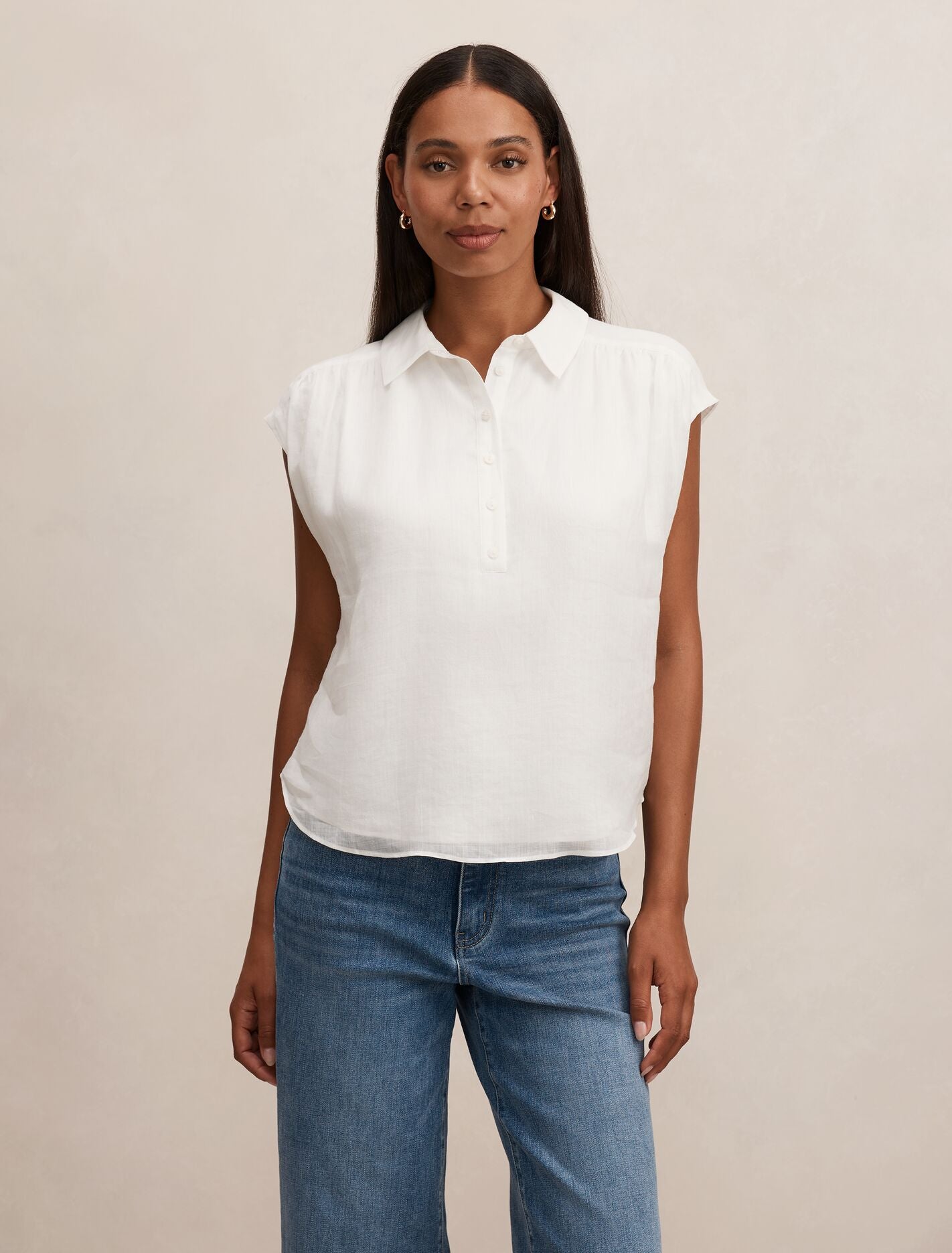 Haven Gathered Sleeveless Blouse Porcelain Forever New