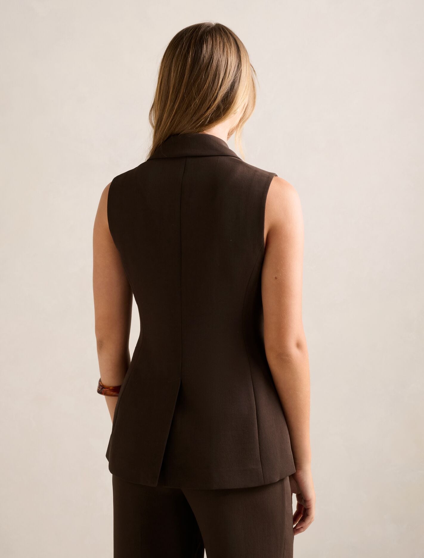 Arden Sleeveless Blazer Forever New