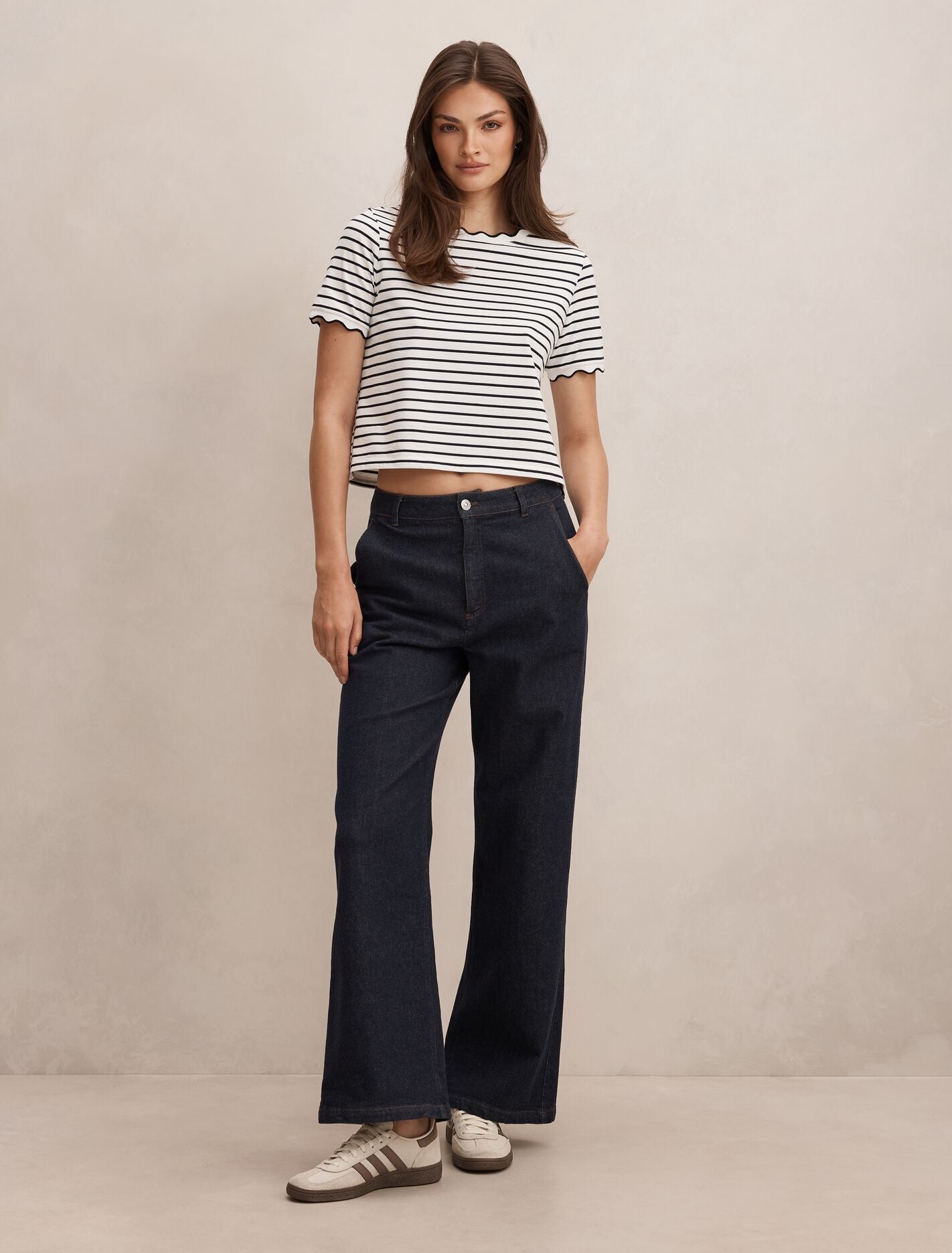 Dolly Stripe Scallop T-Shirt Forever New