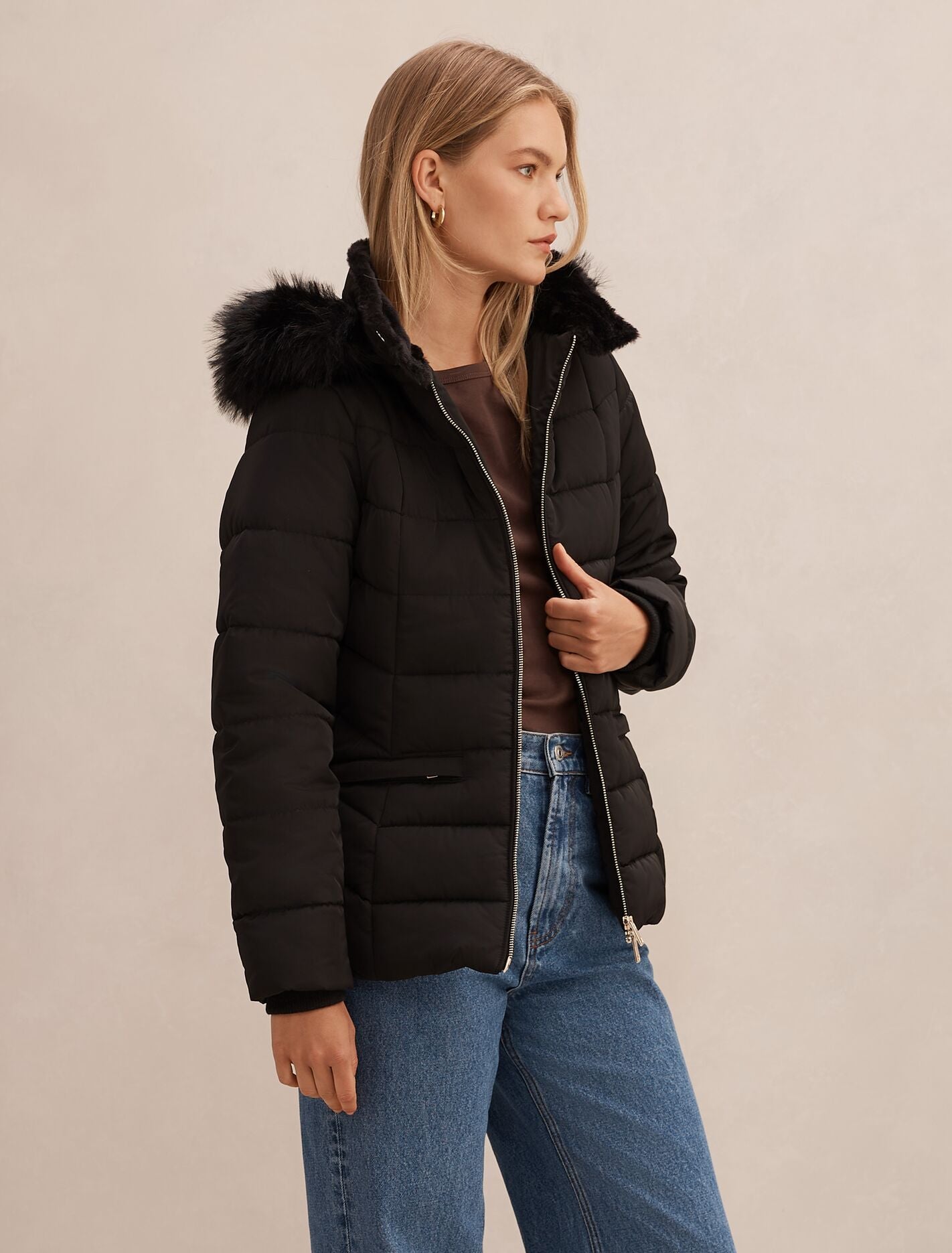 Macey Short Puffer Jacket Forever New