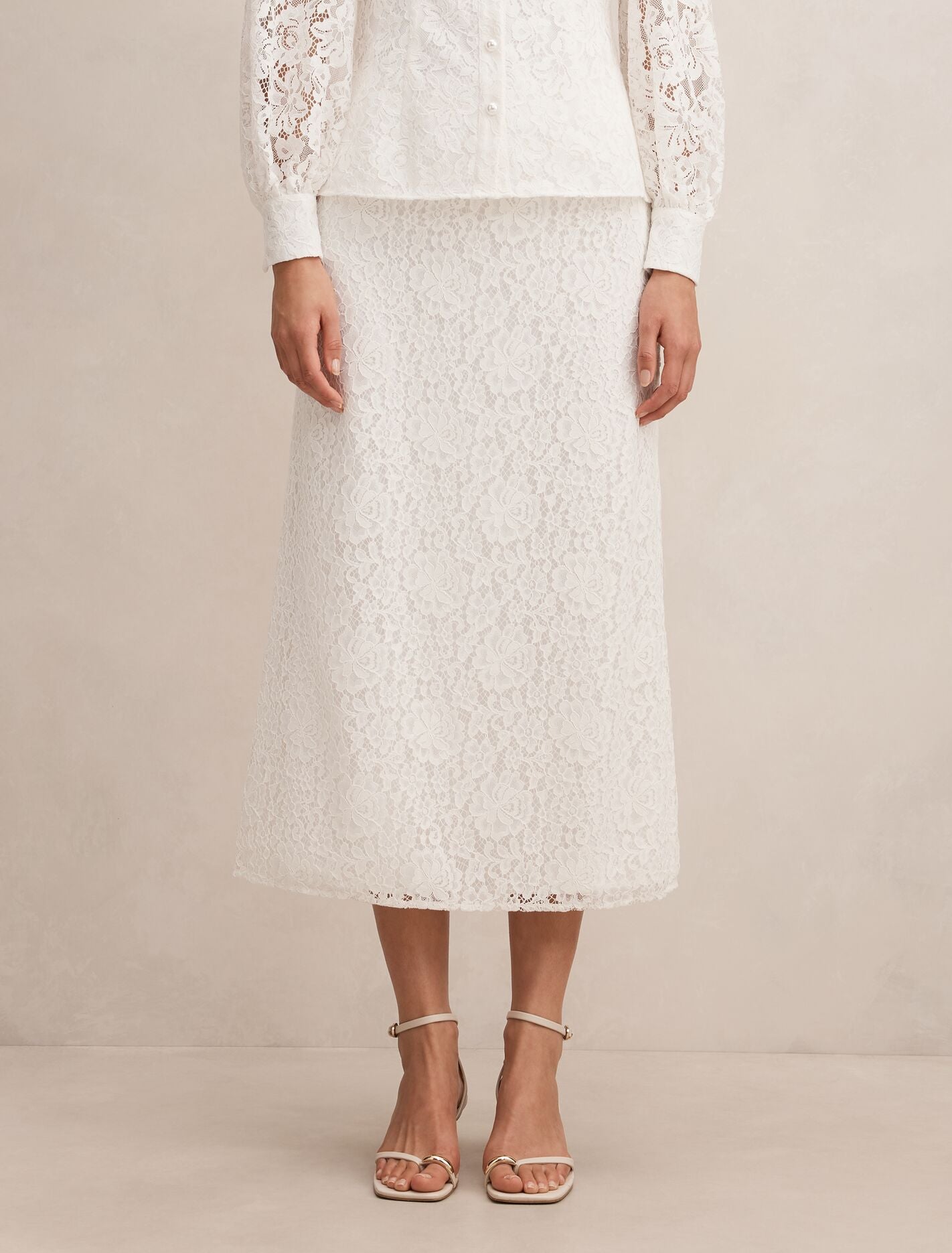 Loretta Lace Midi Skirt Porcelain Co-Ord | Forever New