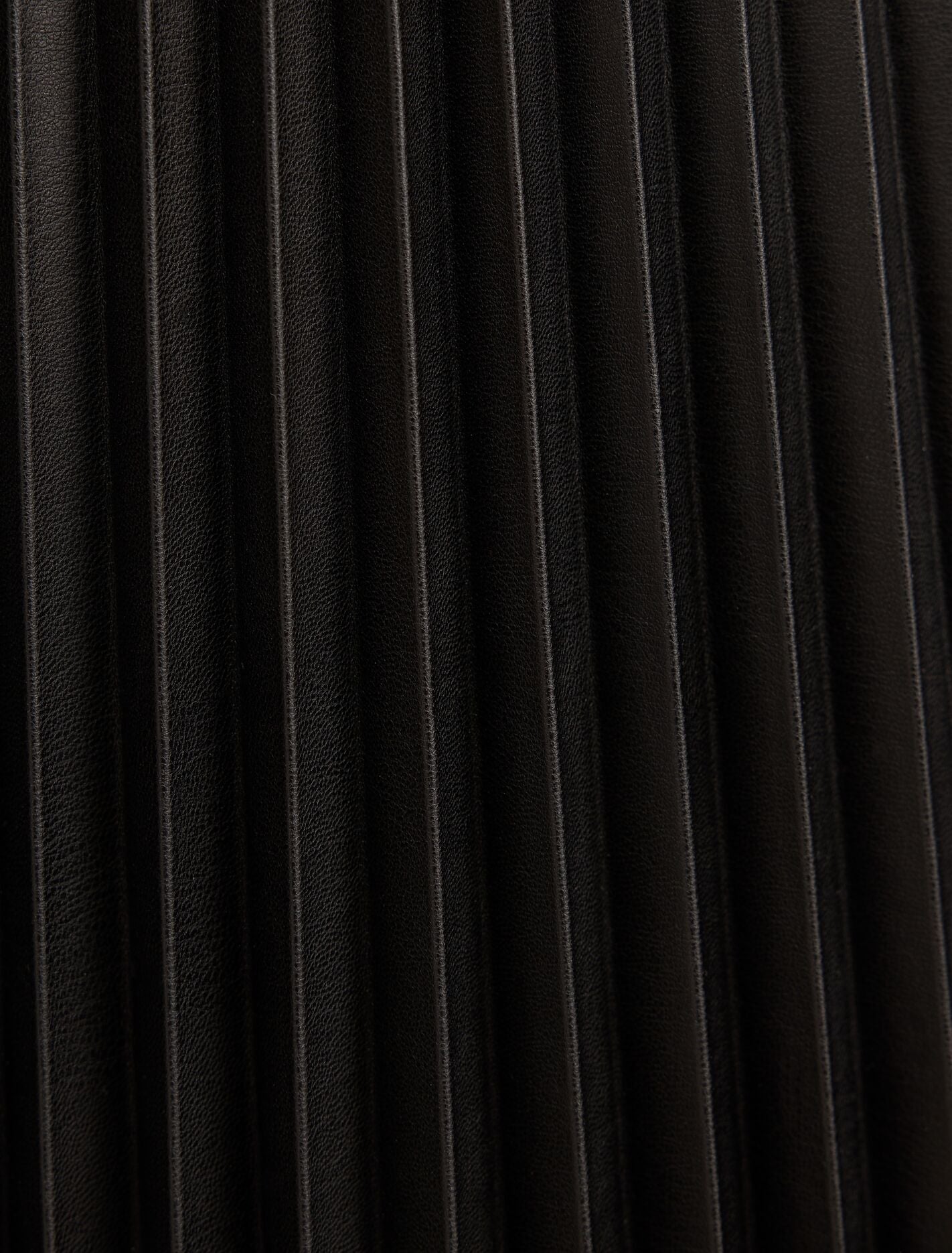Gianna Pu Pleated Midi Dress Forever New