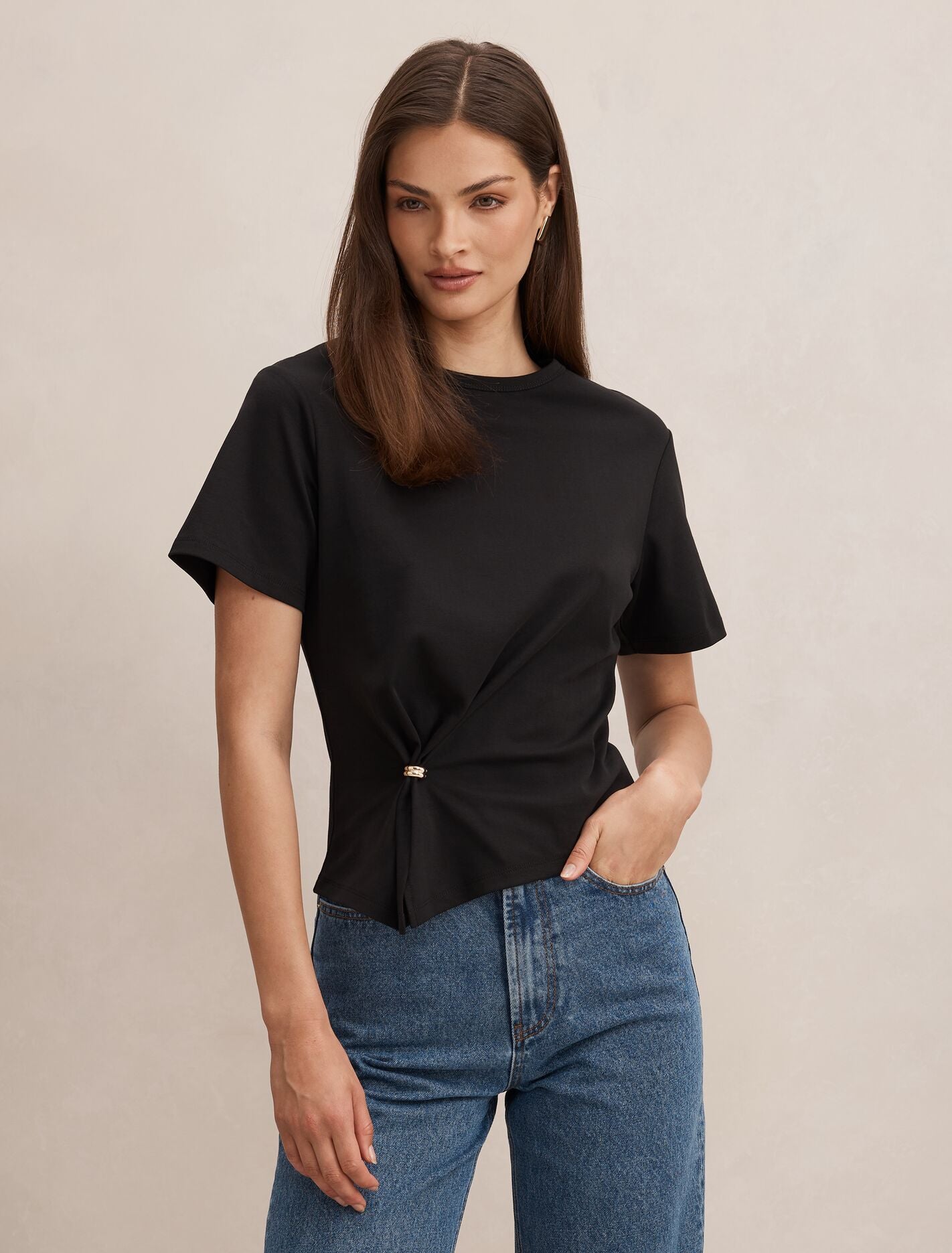 Lani Hardware Detail T-shirt Black | Forever New