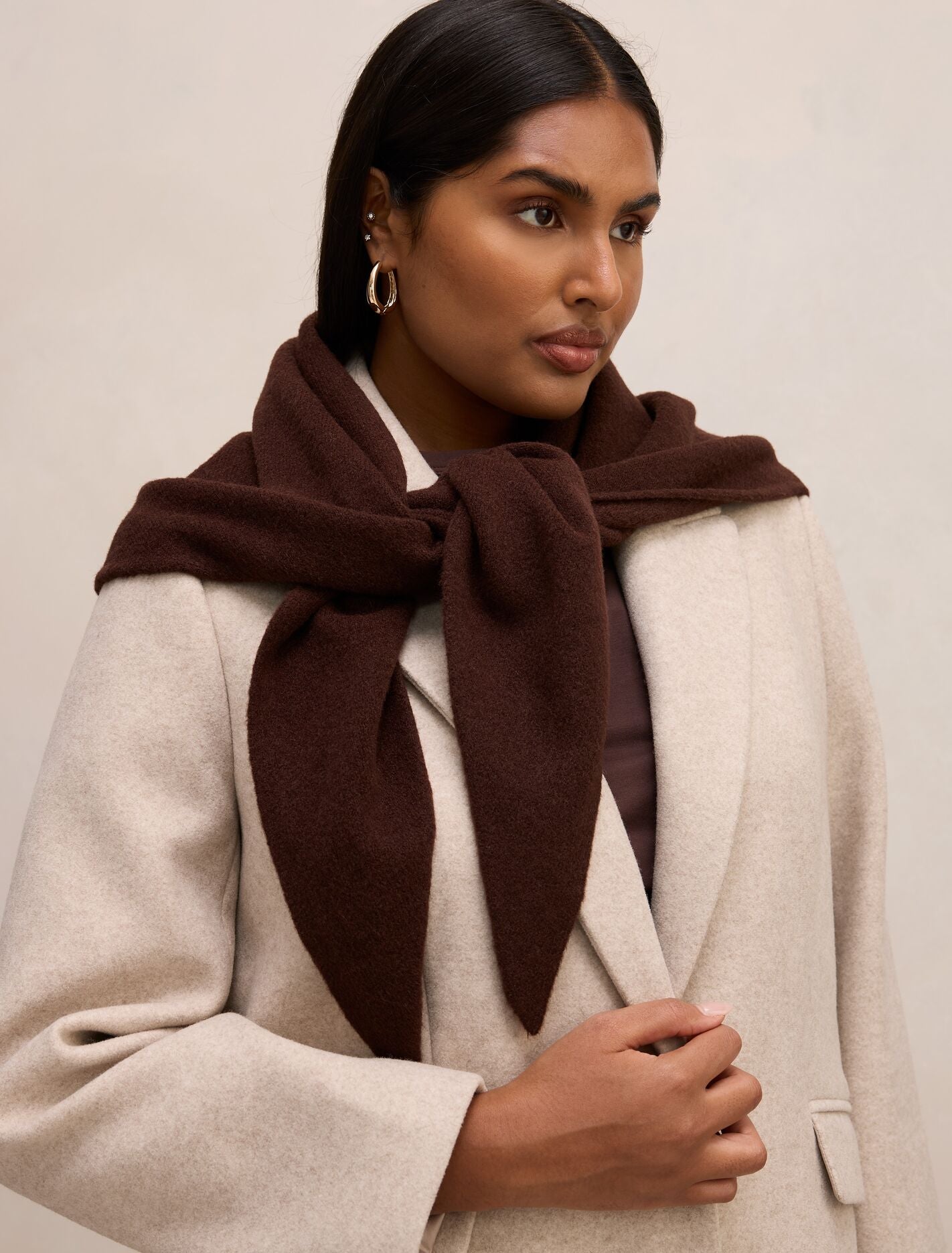 Tina Triangle Scarf 0 Chocolate Forever New