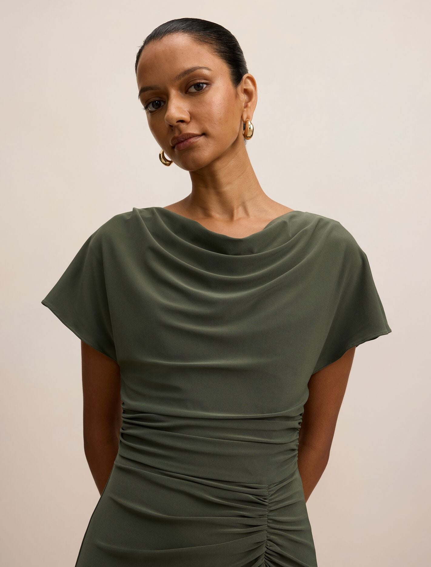 Tahnee Petite Grown On Sleeve Maxi Dress Forever New