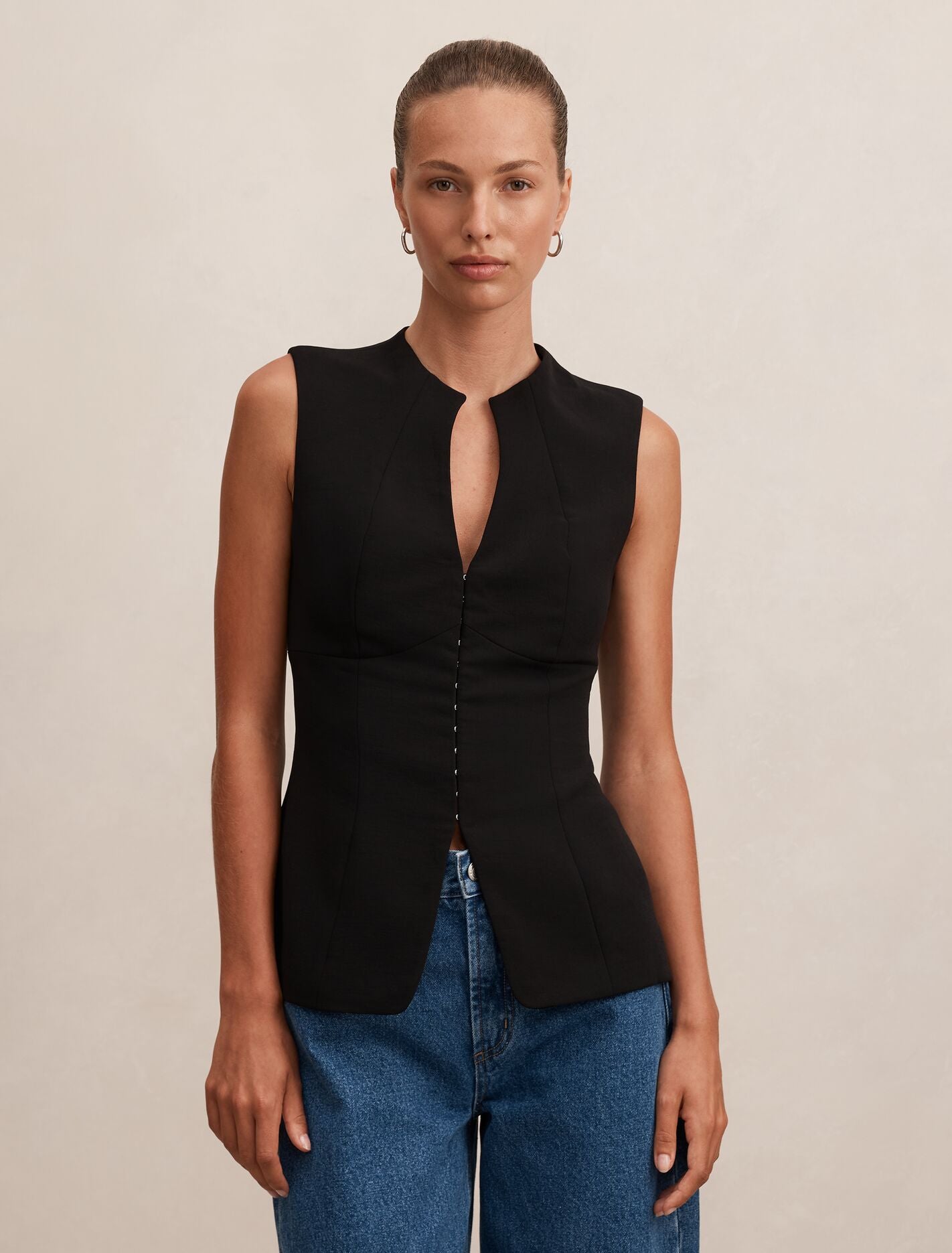 Gabi Tailored Top Black Forever New