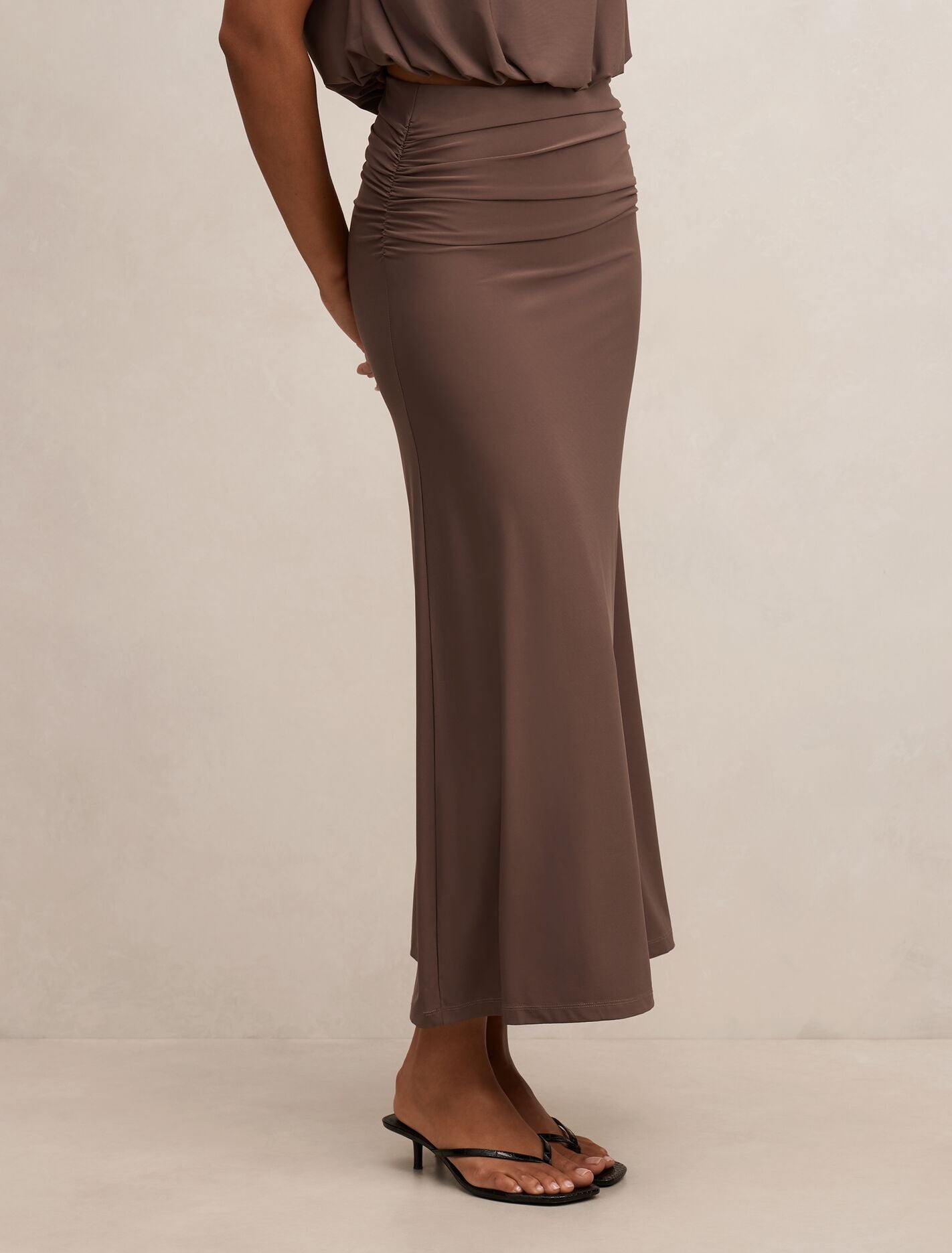 Sutton Flute Maxi Skirt Forever New