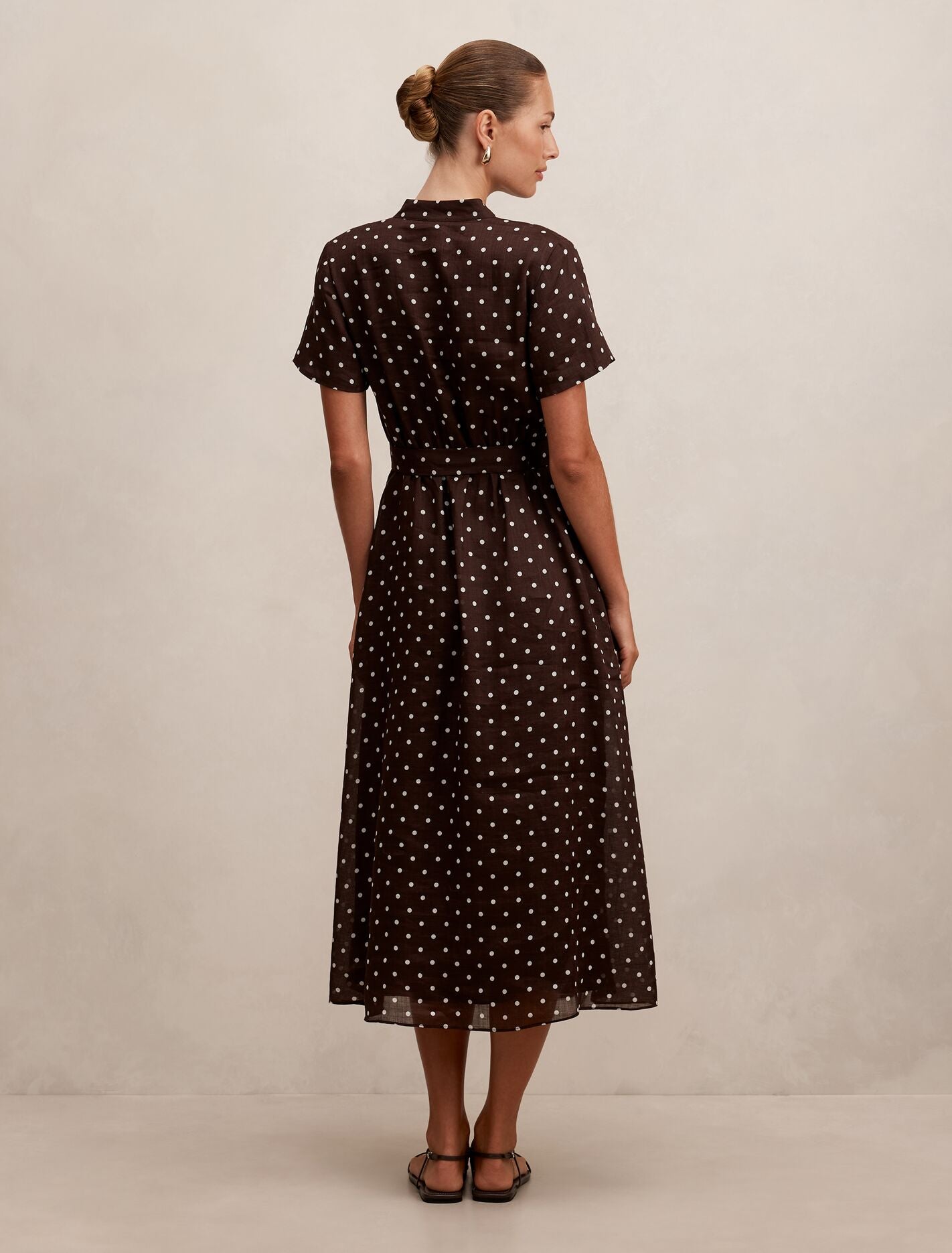 Therese Short Sleeve Midi Dress Forever New
