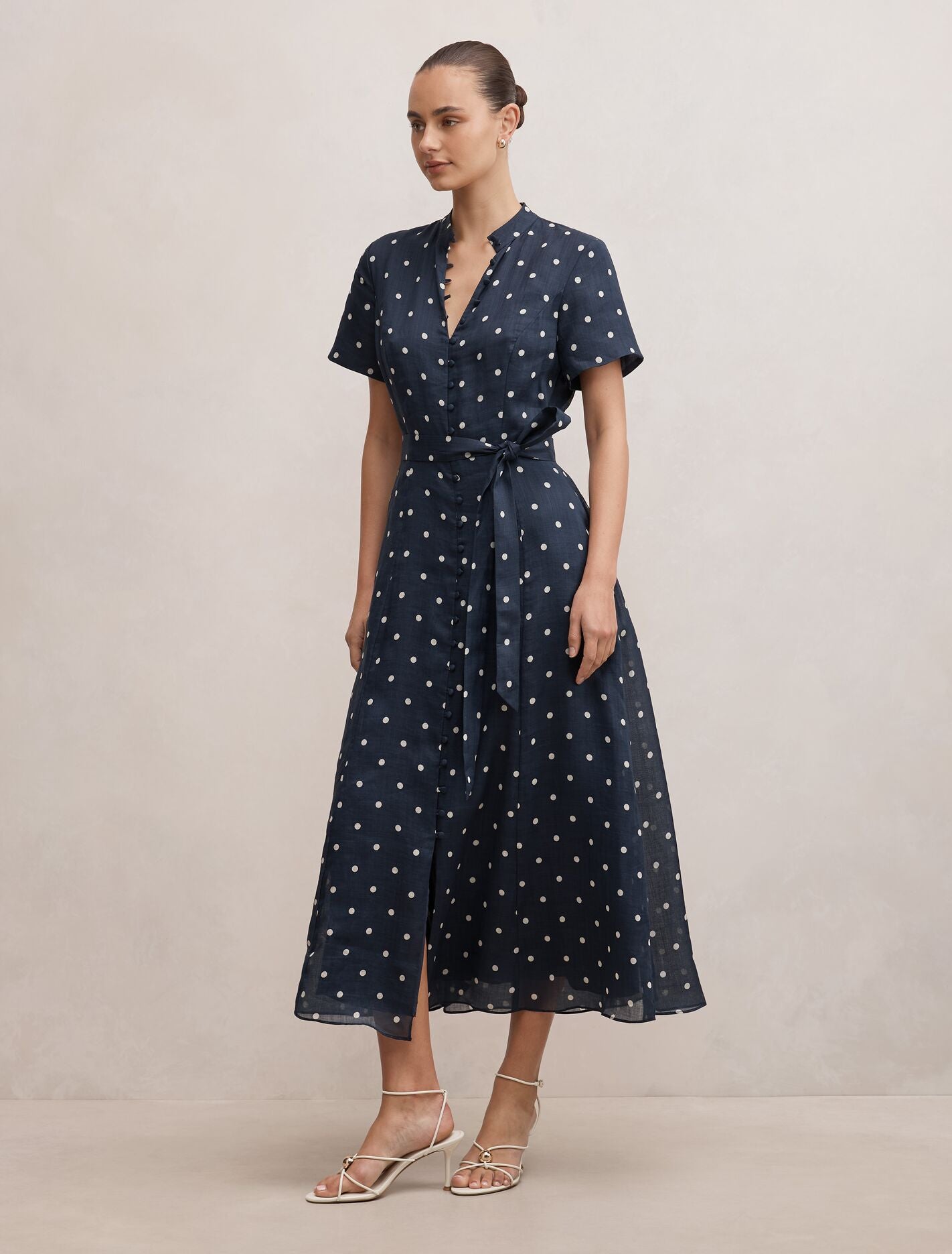Therese Short Sleeve Midi Dress Forever New