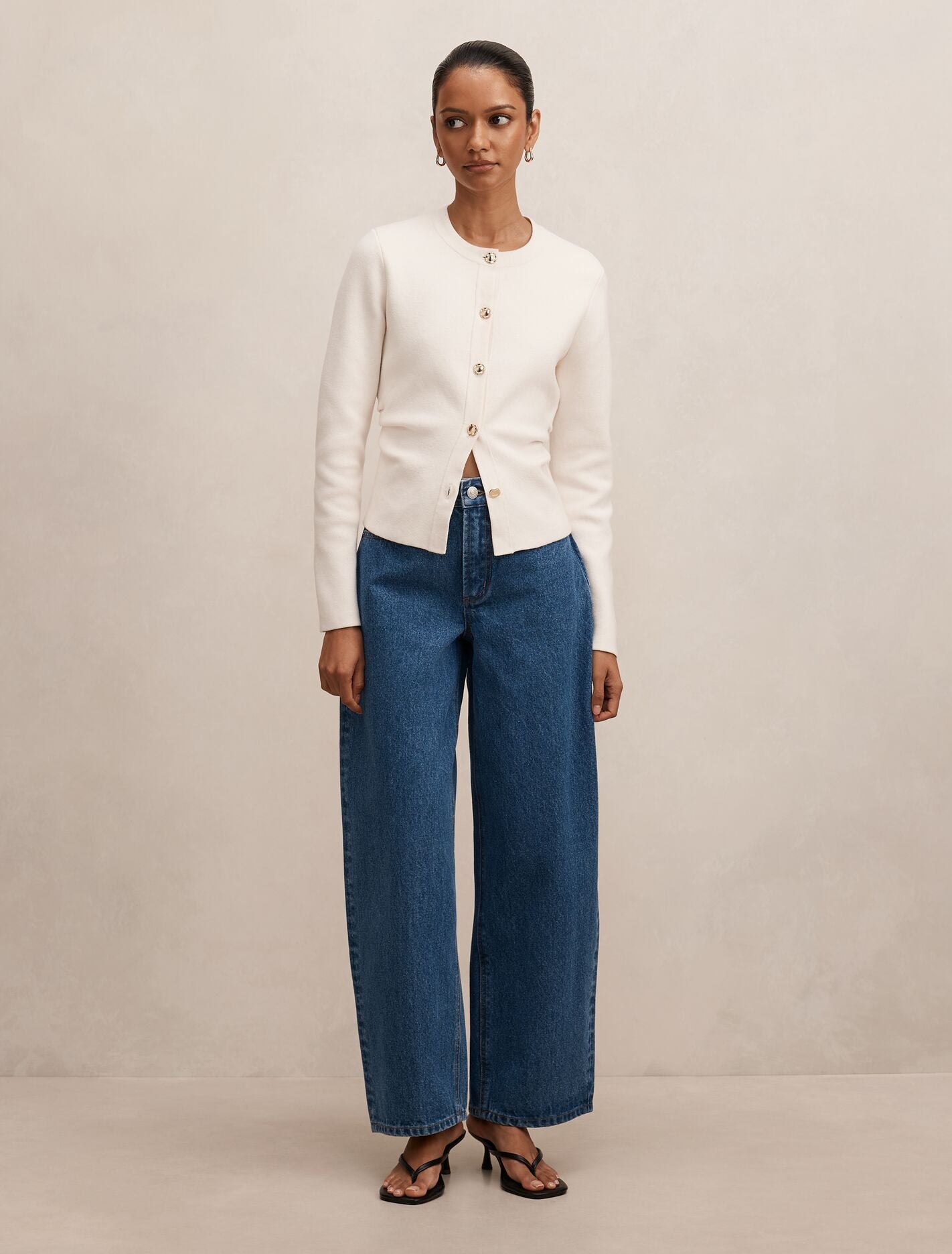 Emma Petite Mid Rise Barrel Jeans Forever New