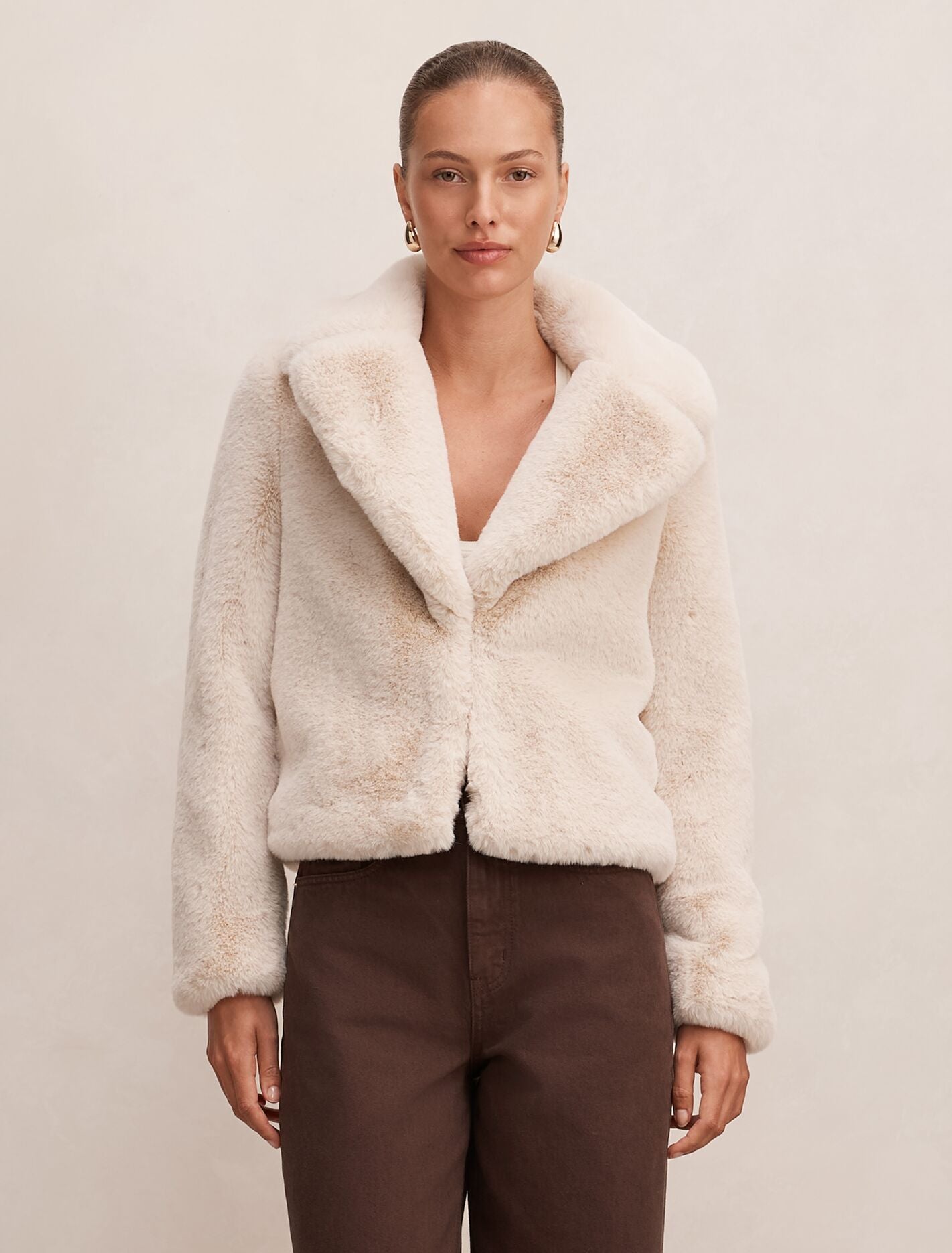 Piper Short Faux Fur Jacket Cream Forever New