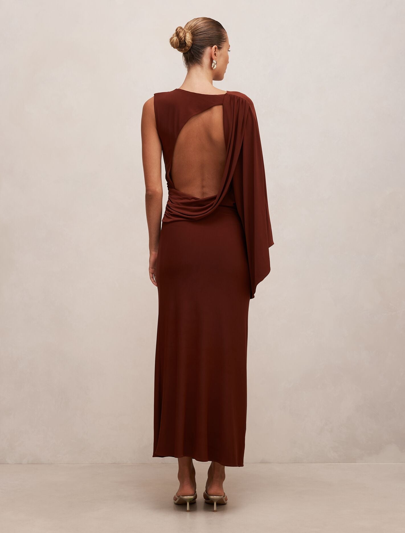 Fleur Cape Shoulder Maxi Dress Forever New