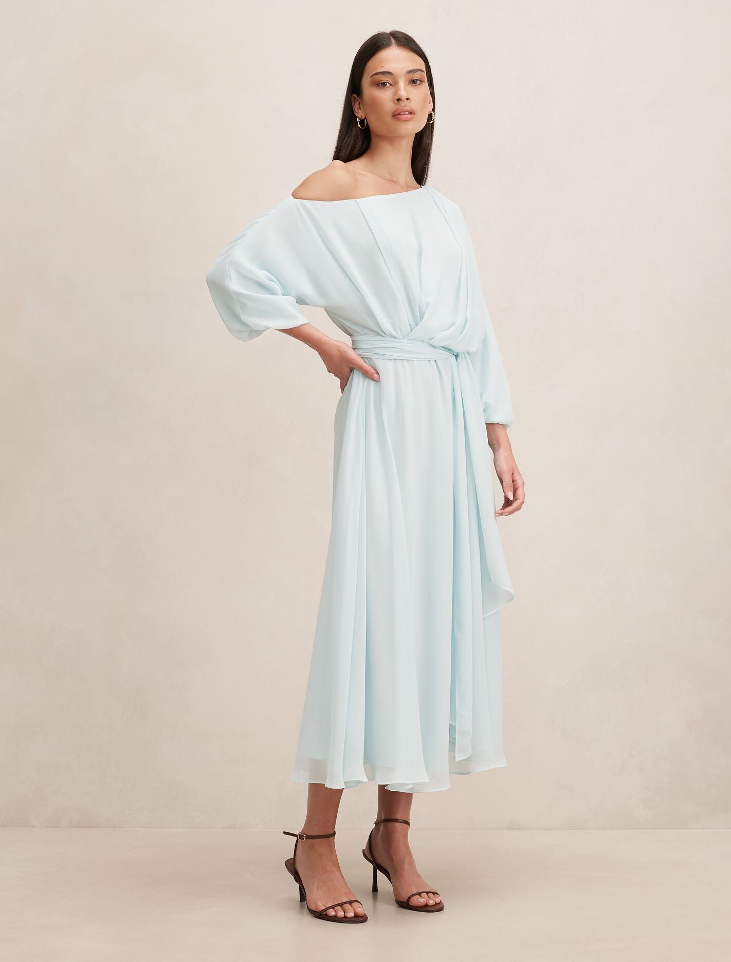 Samantha Tipped Draped Midi Dress Forever New