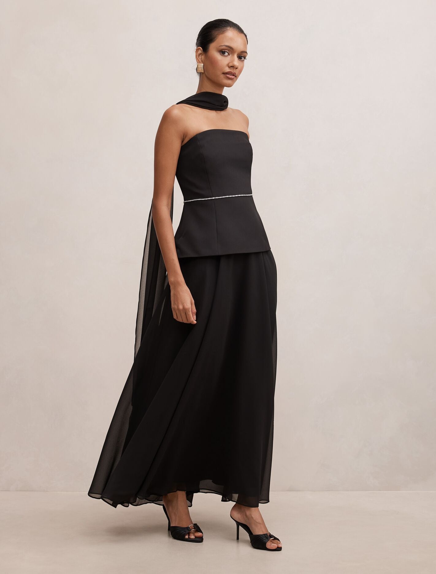 Laney Petite Corset Maxi Dress Forever New