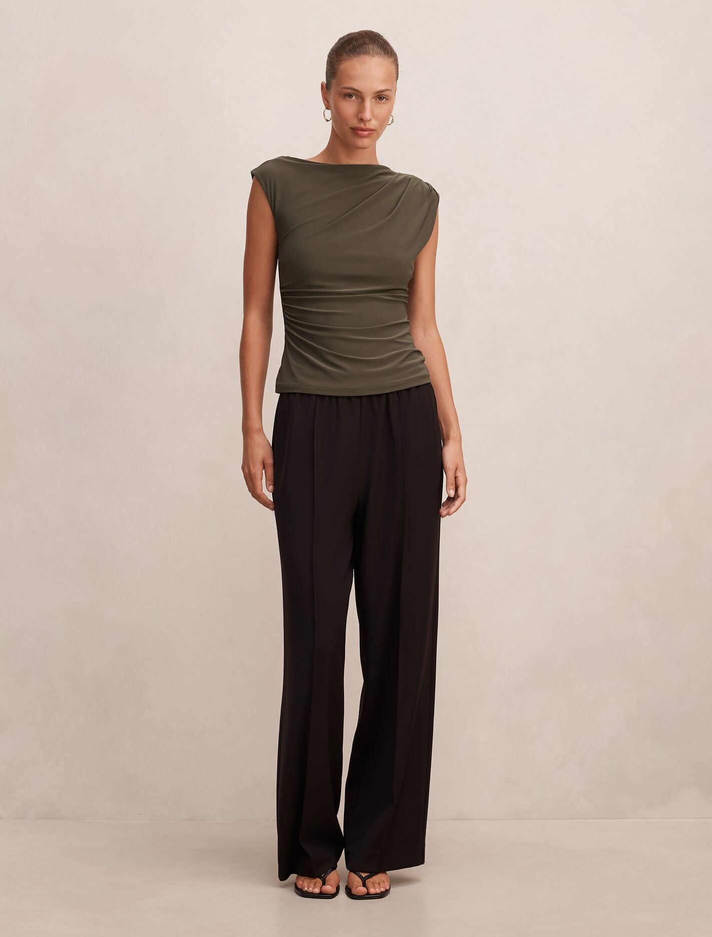 Logan Asym Shoulder Top Forever New