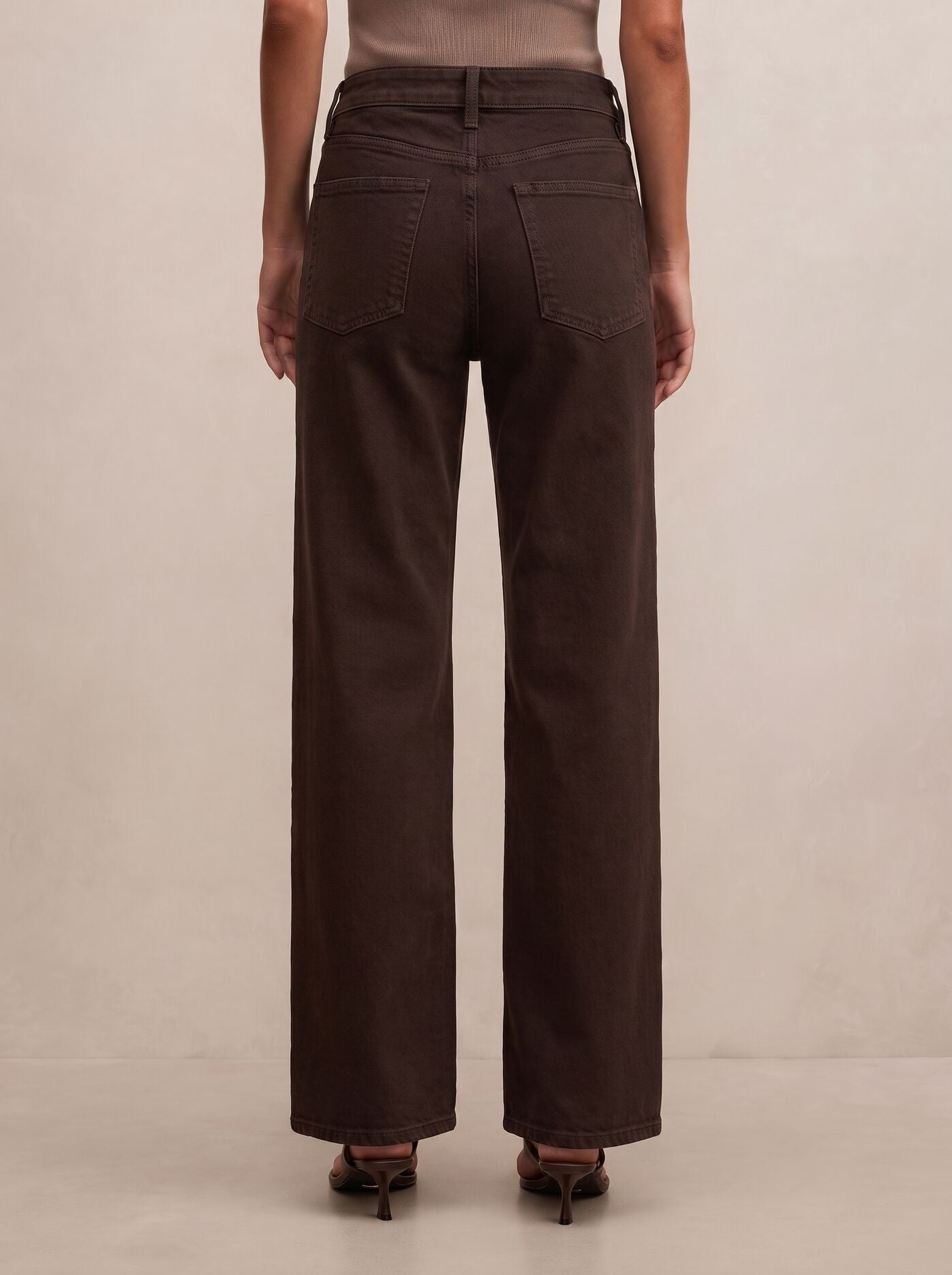 Nicki Mid-Rise Straight Jeans Forever New