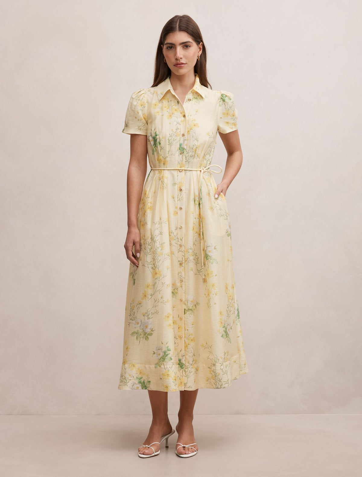 Avery Short Sleeve Seam Detail Midi Dress 4 Saffia Ditsy Forever New