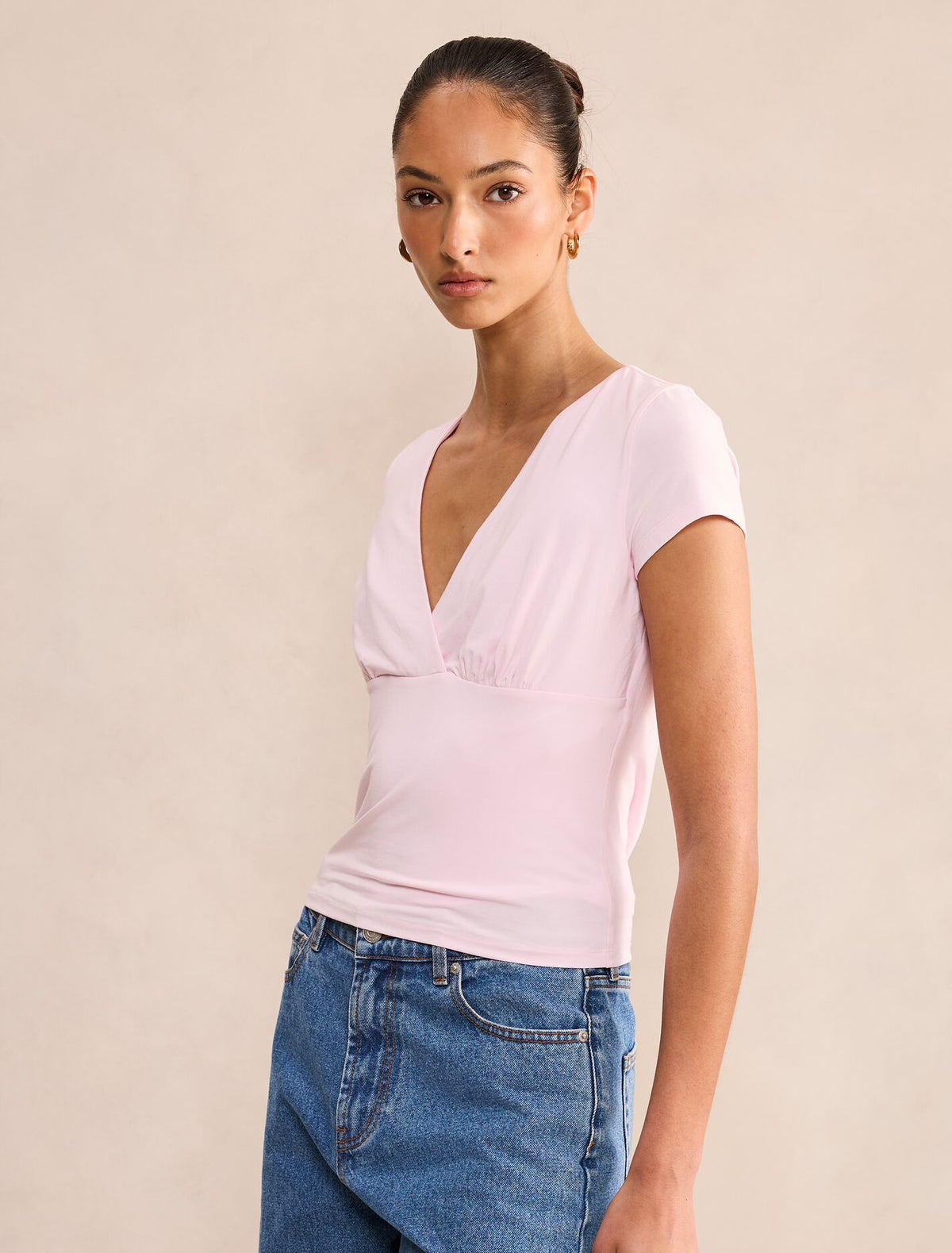 Harri Short Sleeve V-Neck Top Forever New