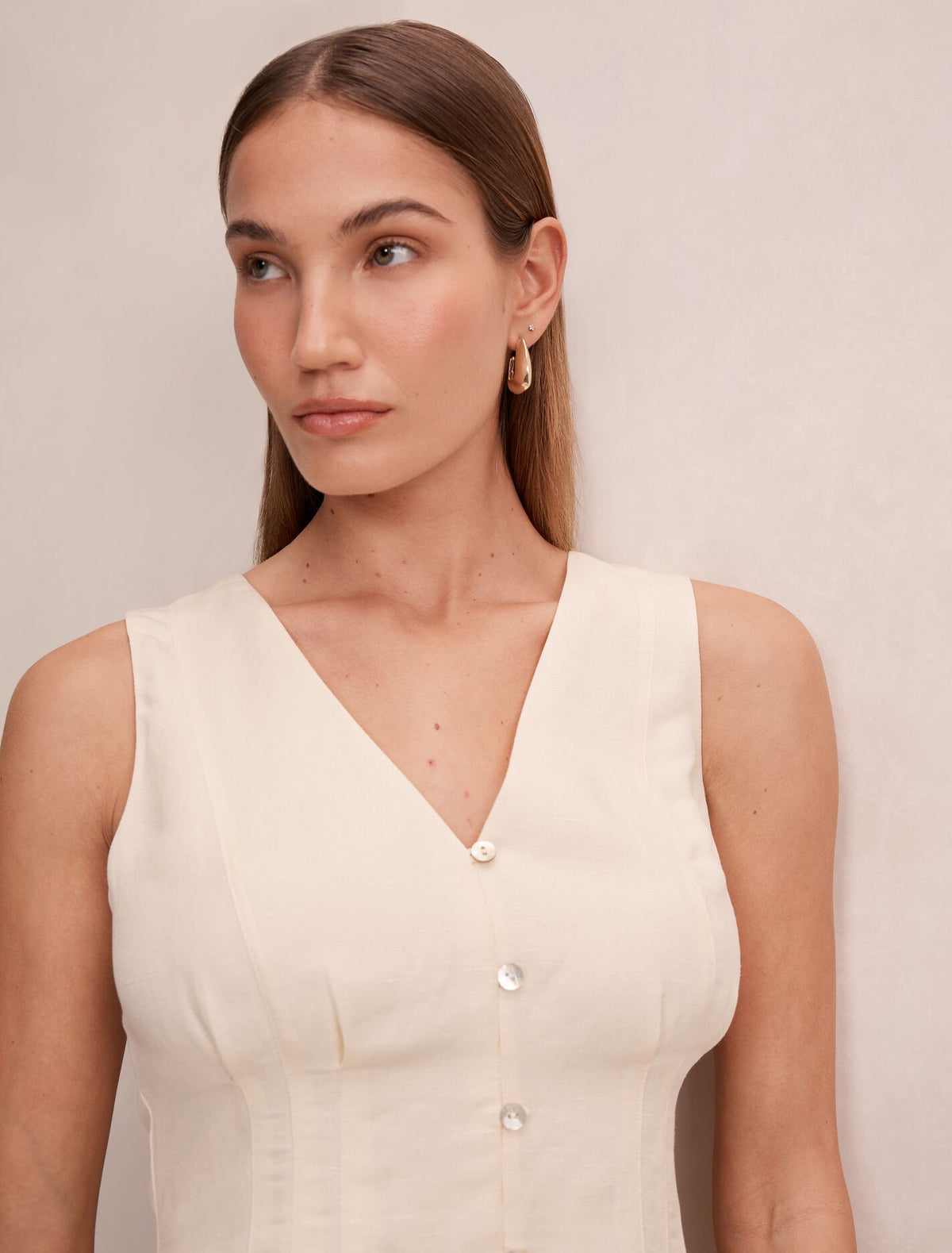 Portia Pleated Linen Top Forever New