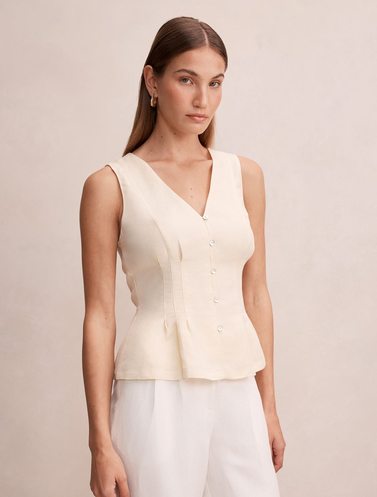 Portia Pleated Linen Top Forever New