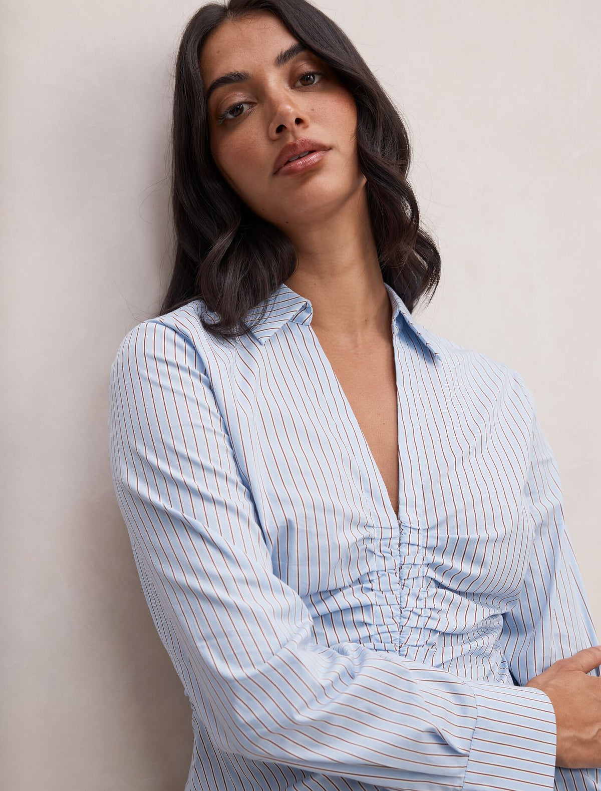 Ainsley Gathered Shirt Forever New