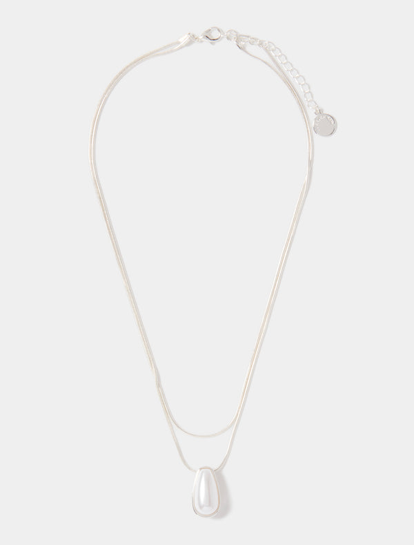Darcie Droplet Pendant Necklace Forever New
