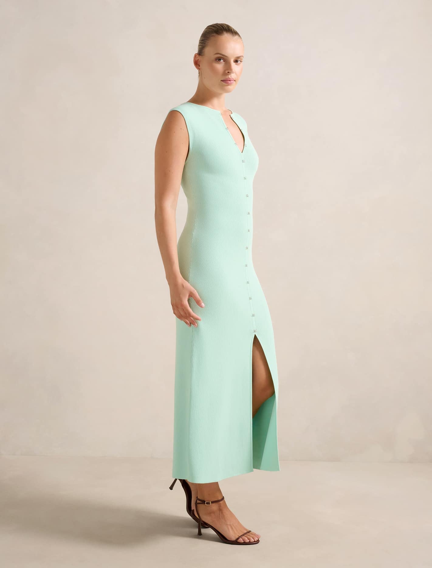 Aster Hook And Eye Detail Midi Dress Forever New