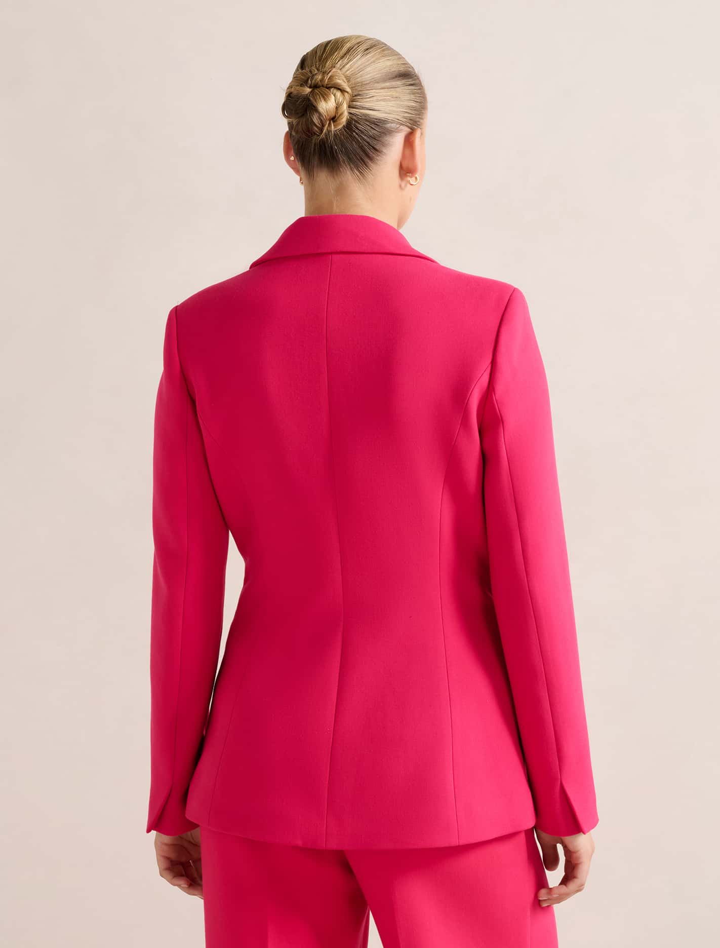 Noelle Nipped Waist Blazer Forever New