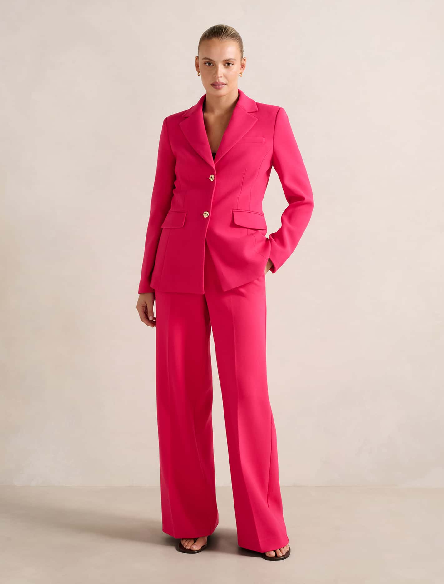Noelle Nipped Waist Blazer Forever New