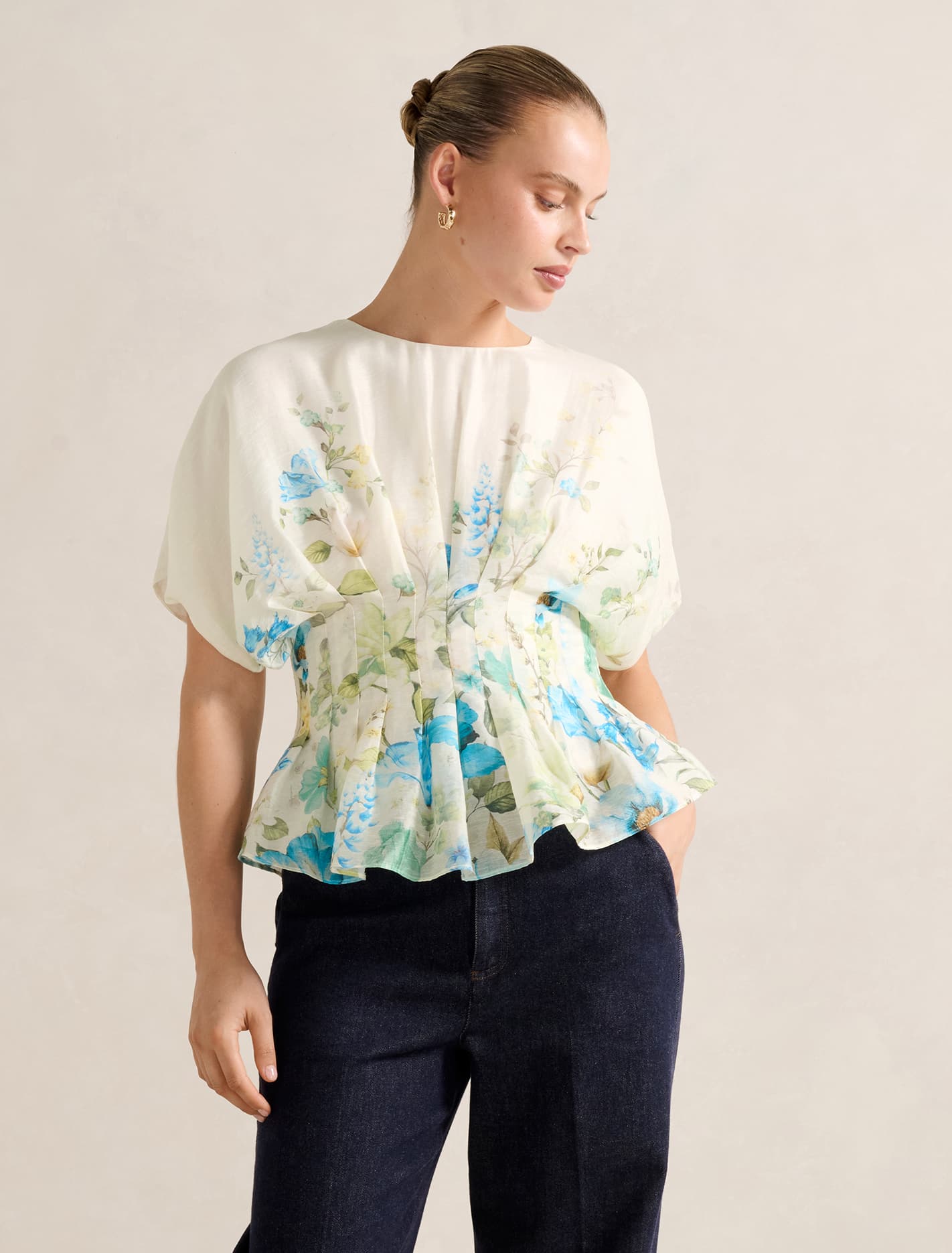 Mary Pleated Top Mint Mila Floral Forever New