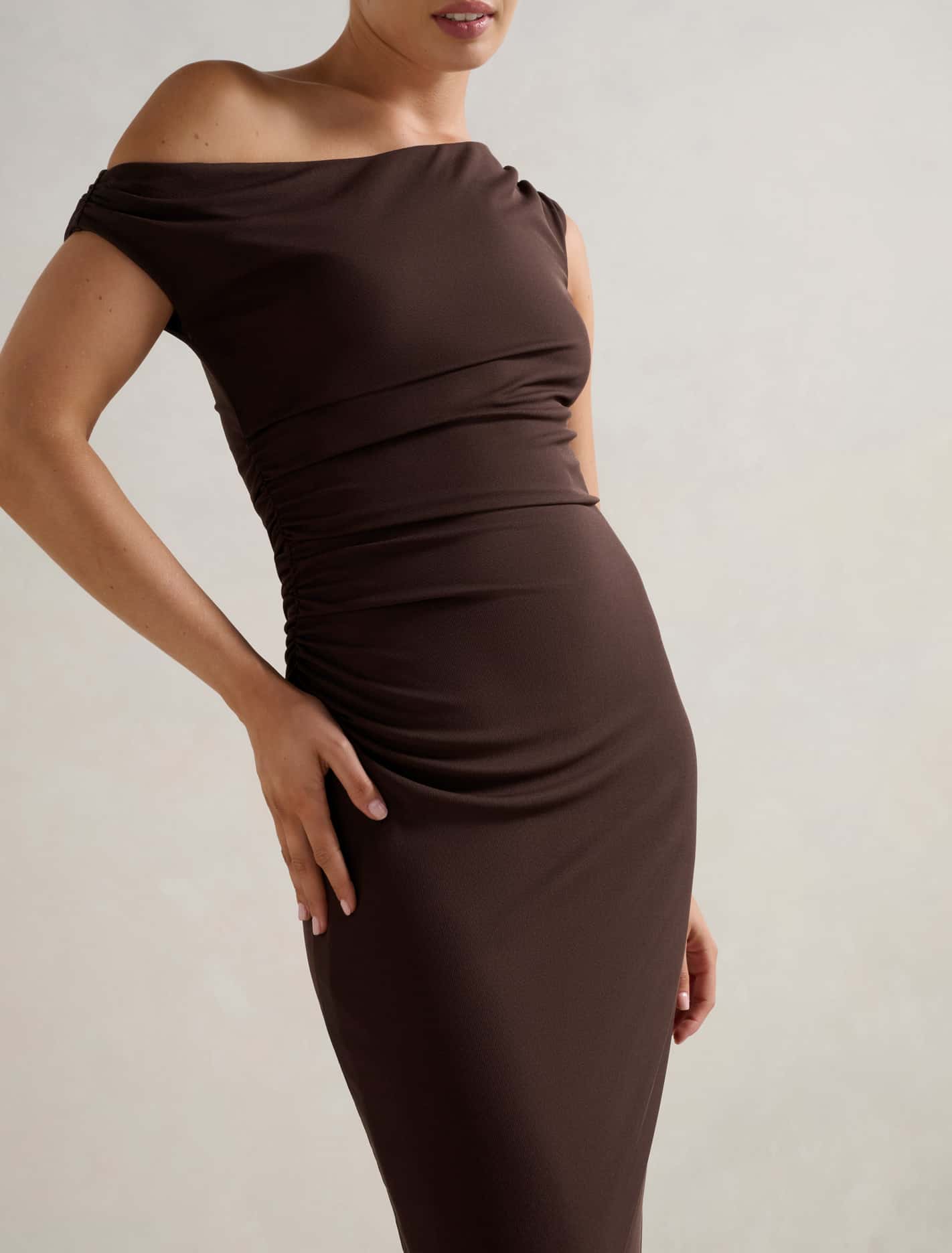 Gisella Tipped Mesh Midi Dress Forever New