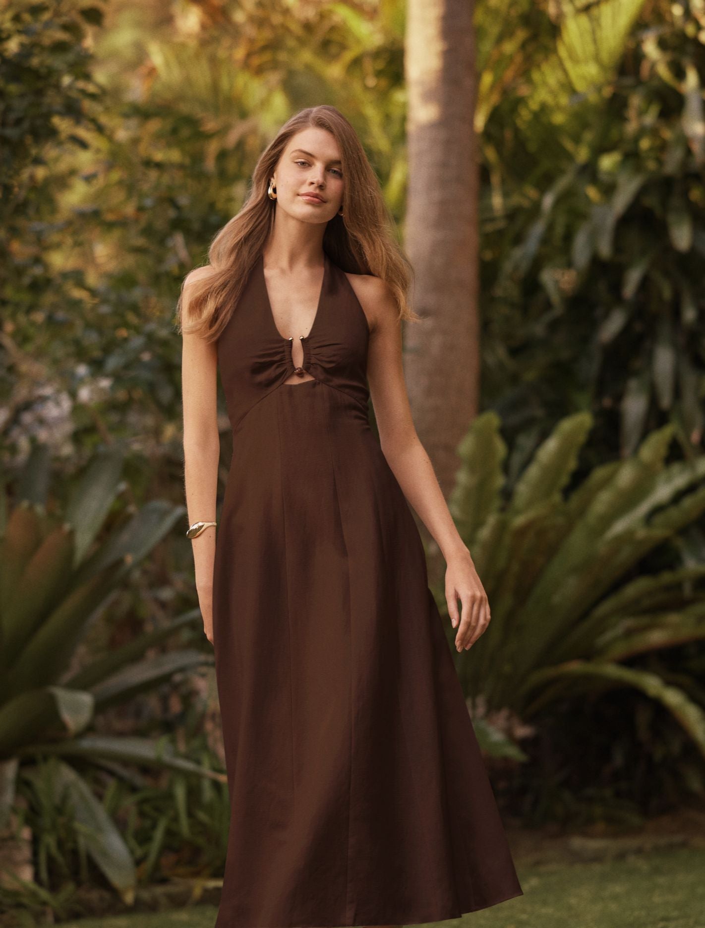 Angie Hardware Halter Linen Midi Dress Forever New