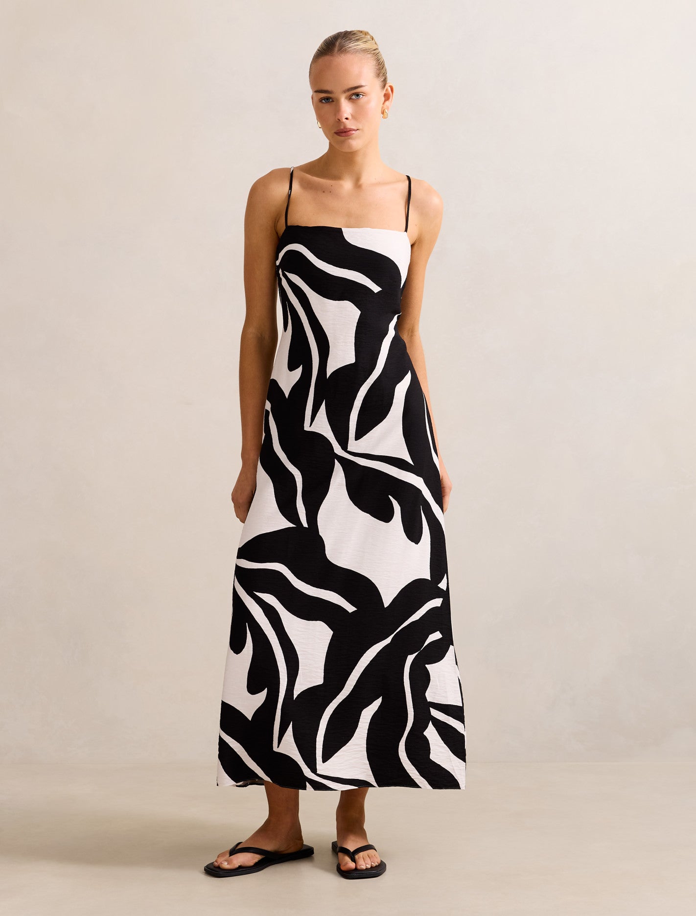 Anella Textured Tie Back Maxi Dress Black Nusa Leaf Forever New