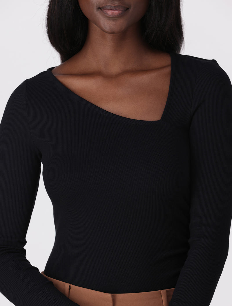 Cyrus Asymm Neck Ruched Top Forever New