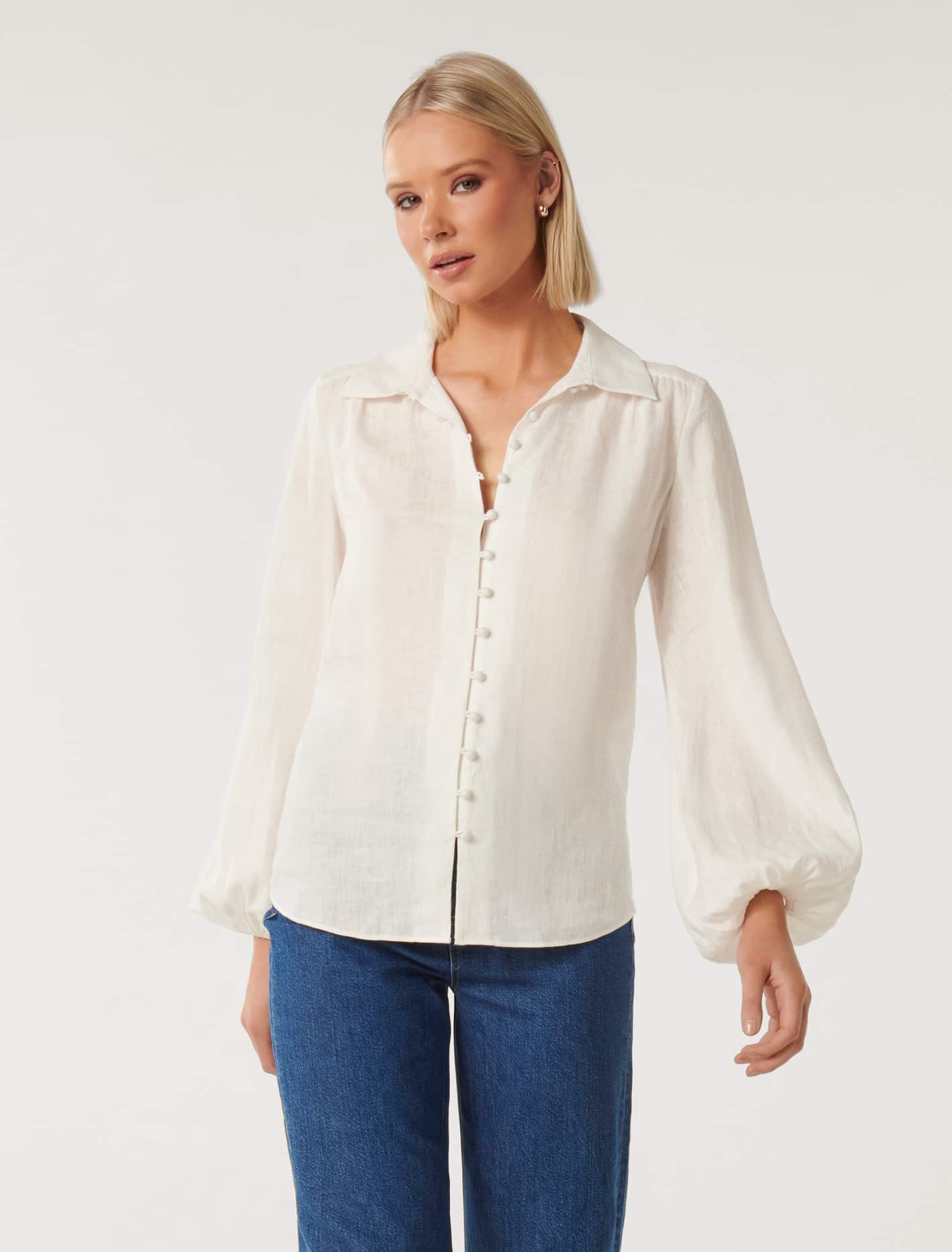 Penn Linen Blouse Porcelain | Forever New